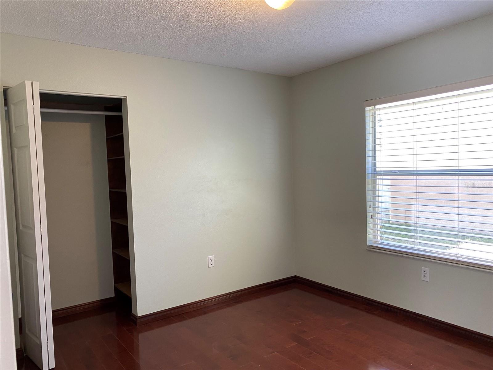 MAPLE HAMMOCK - Residential Lease