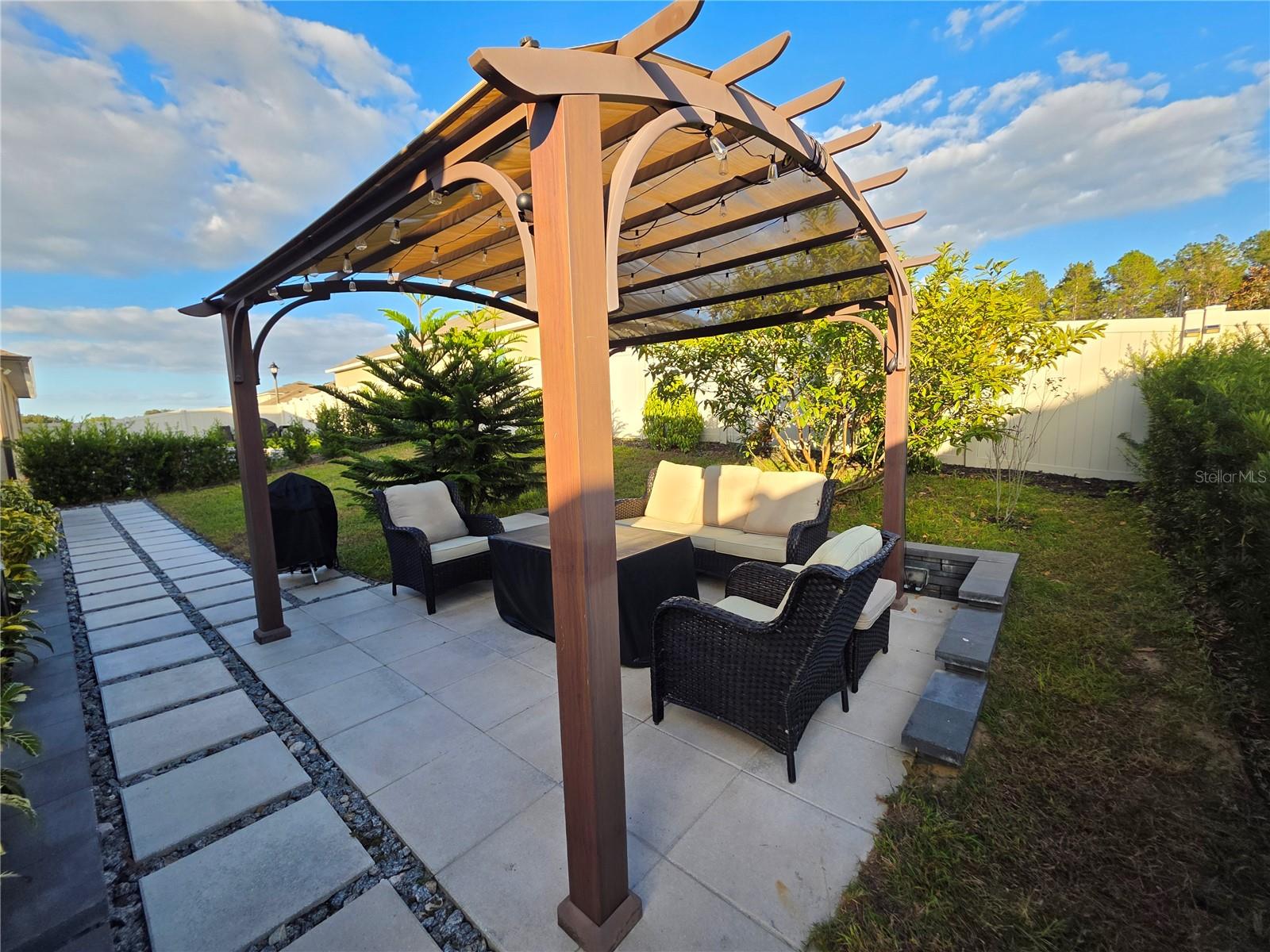 WILLOWBEND-PH 3 - Residential