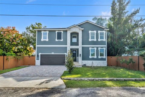 Photo of 2436 Lakeview Heights, Apopka, FL 32712 (MLS # O6390291)