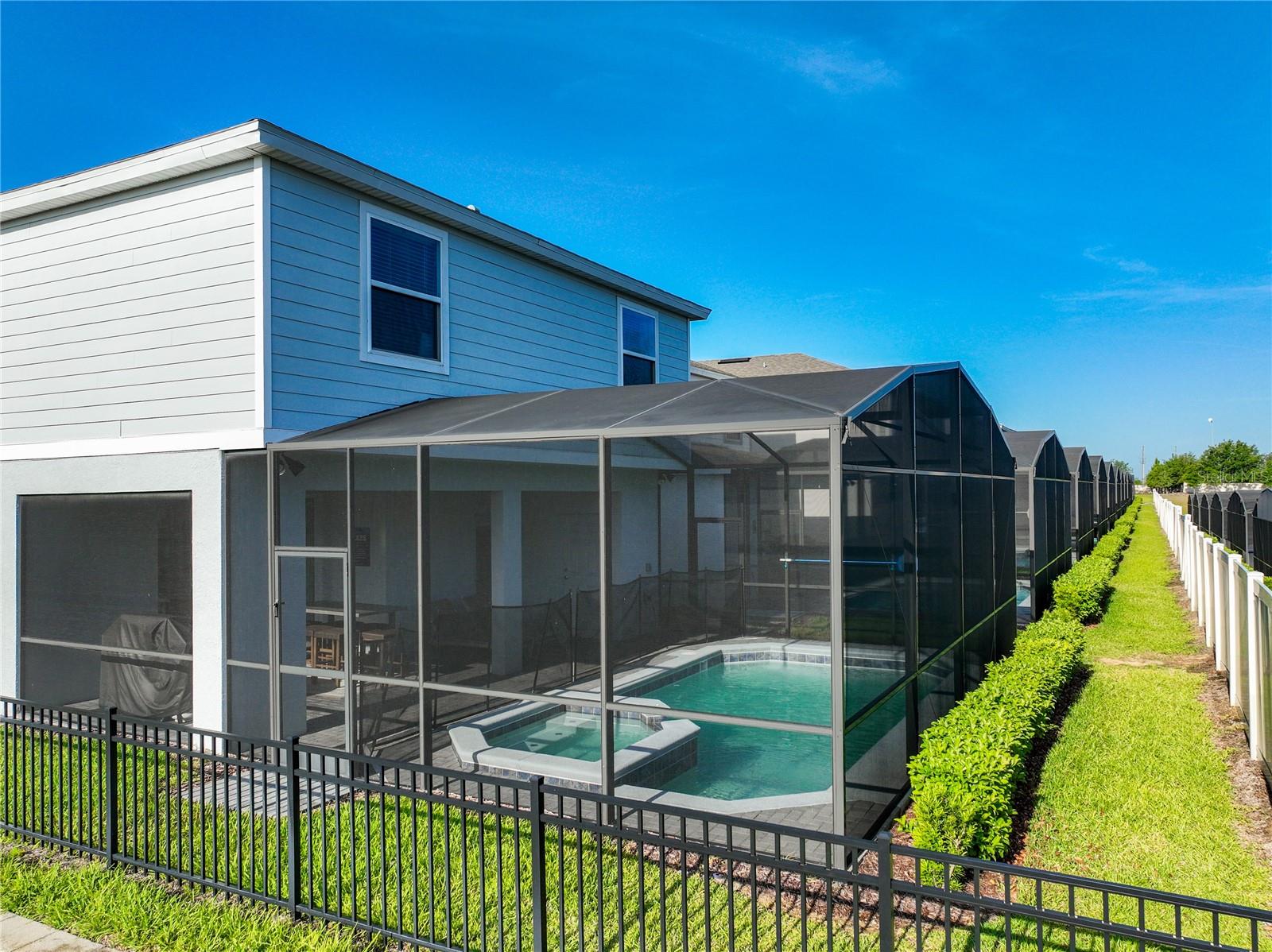 WINDSOR ISLAND RESIDENCE PH 2A - Residential