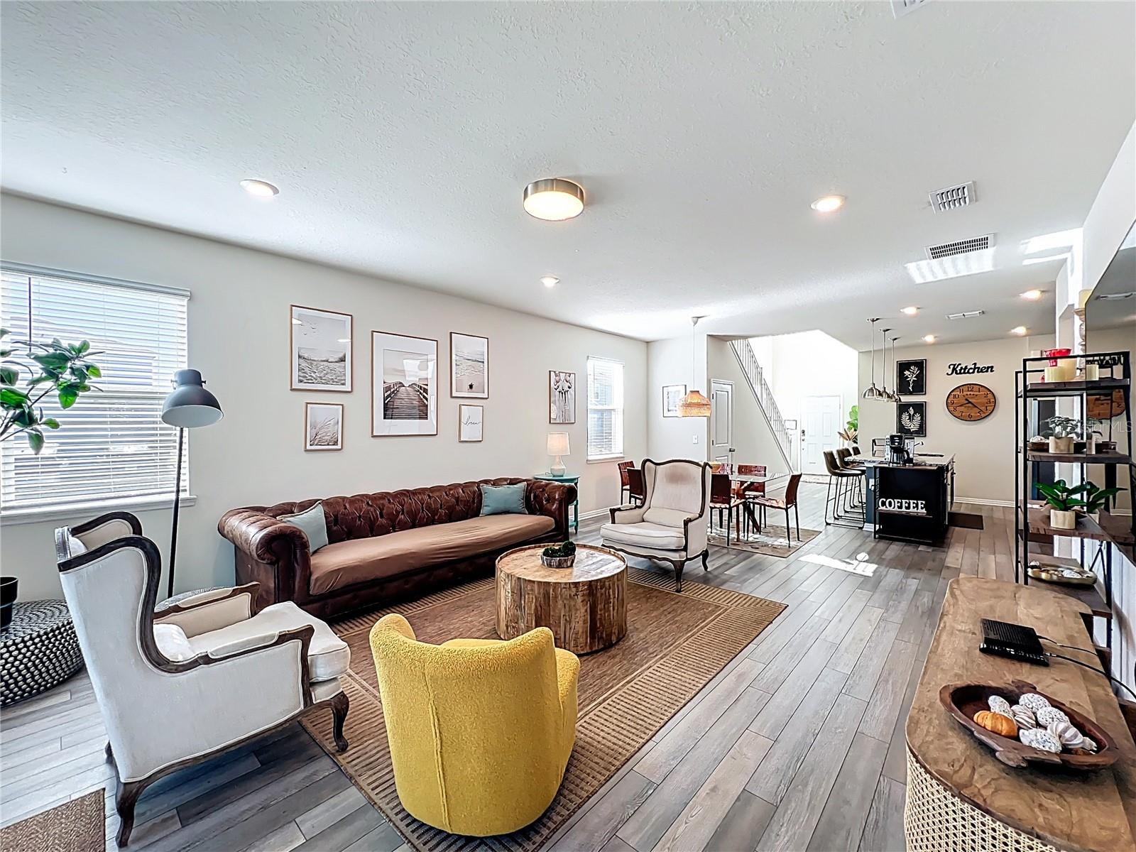 WINDSOR ISLAND RESIDENCE PH 2A - Residential