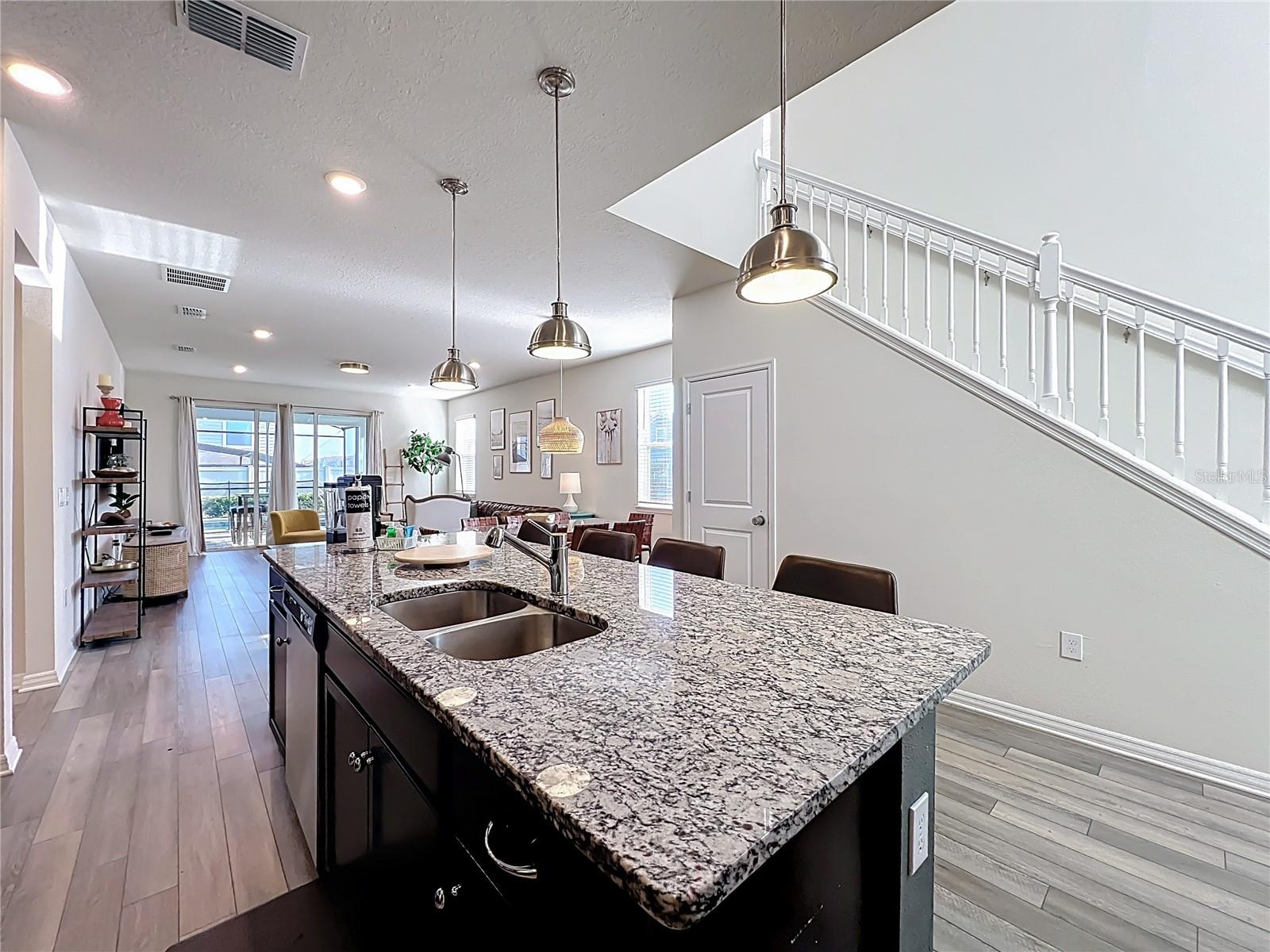 WINDSOR ISLAND RESIDENCE PH 2A - Residential