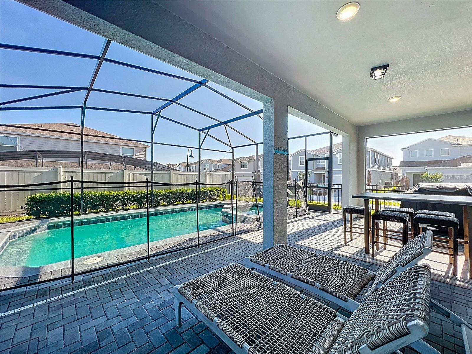 WINDSOR ISLAND RESIDENCE PH 2A - Residential