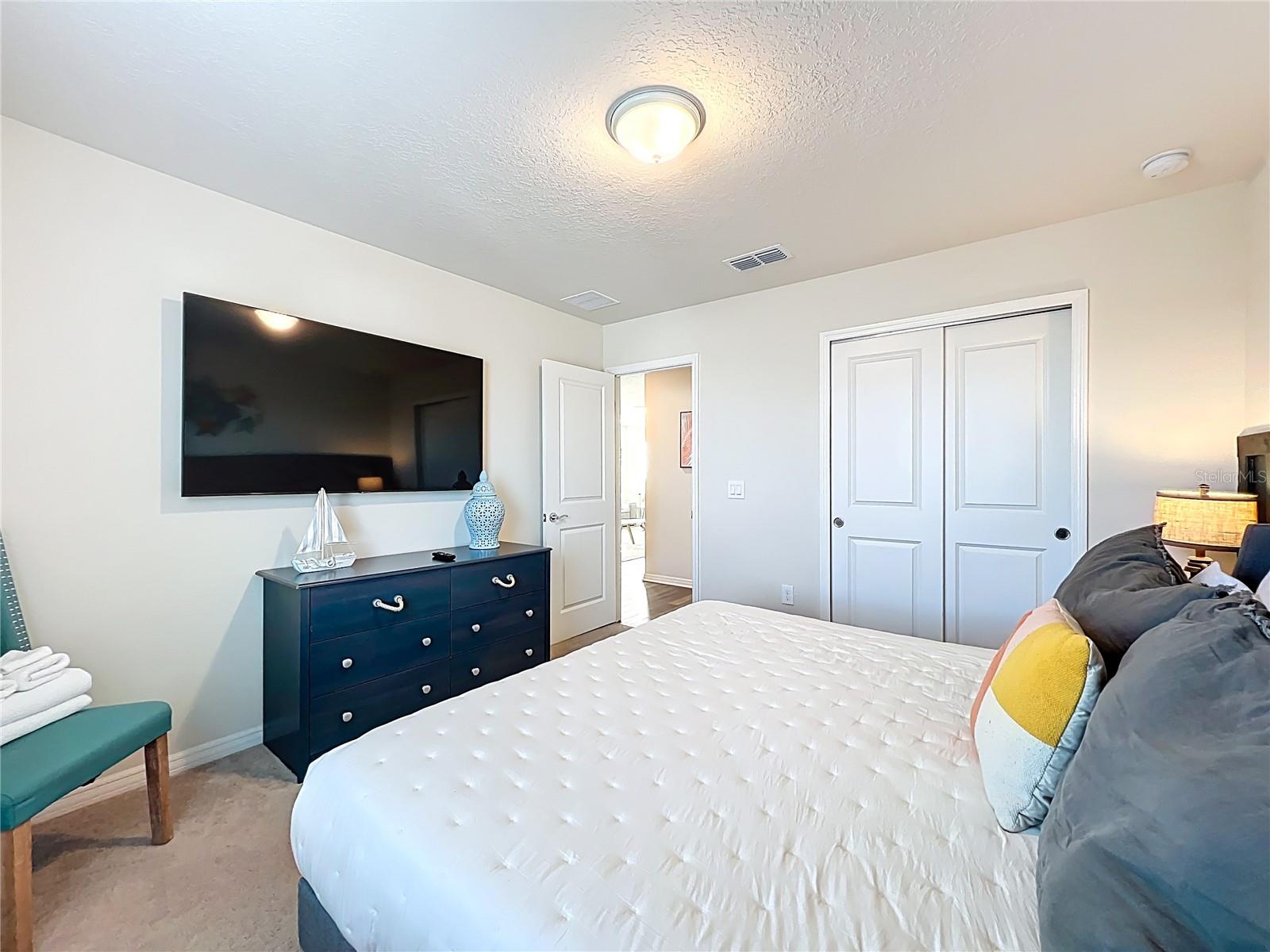 WINDSOR ISLAND RESIDENCE PH 2A - Residential