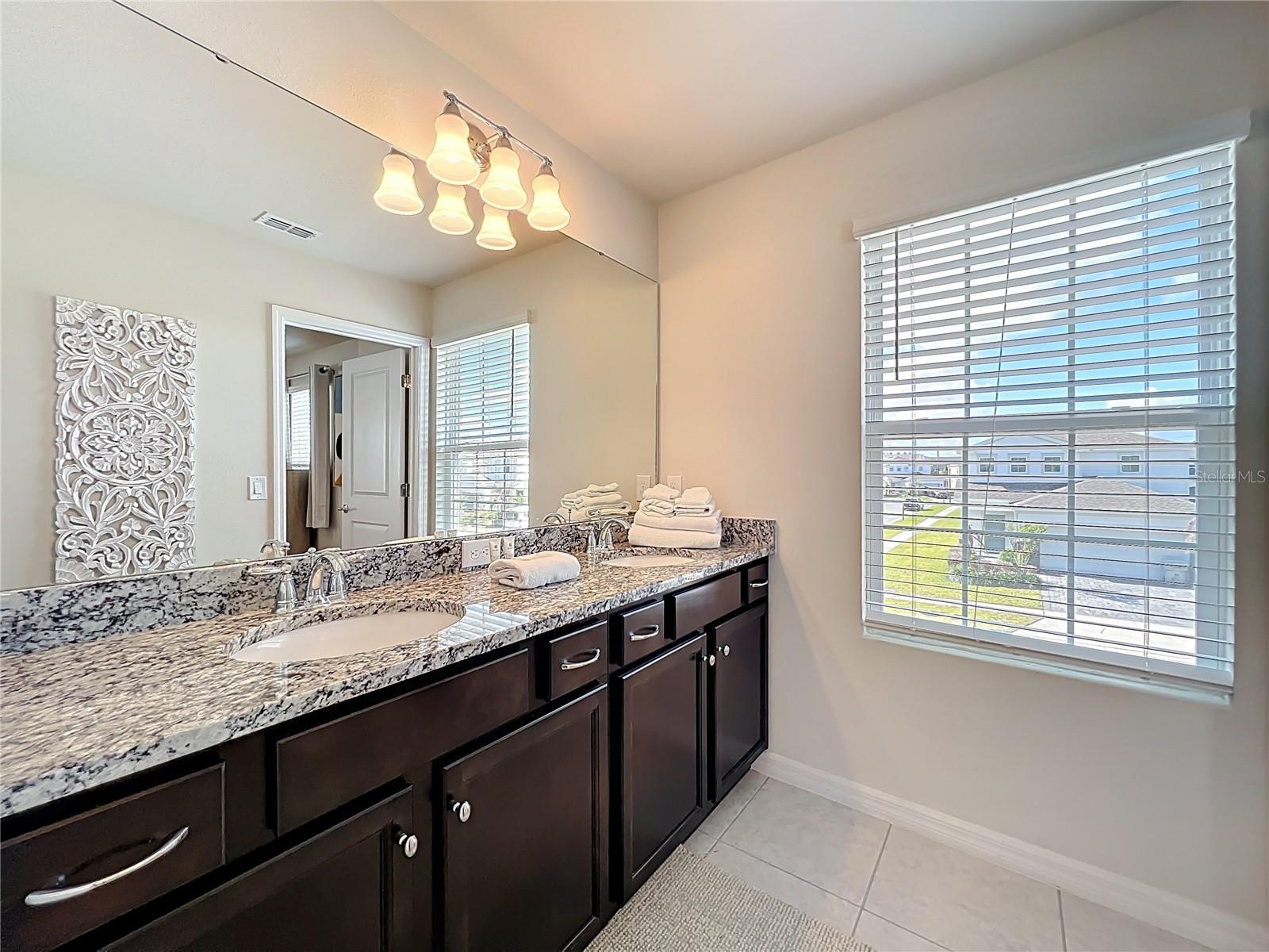 WINDSOR ISLAND RESIDENCE PH 2A - Residential