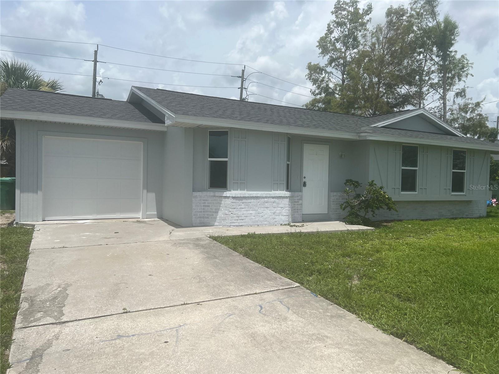 PORT CHARLOTTE SEC 018 - Residential Lease