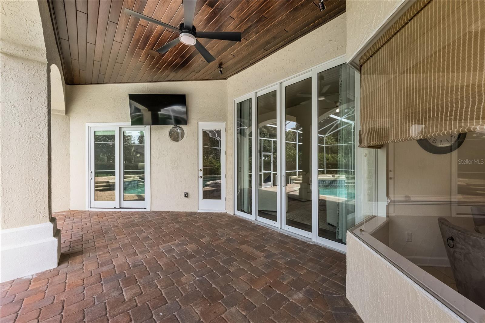 11401 WILLOW STOWE LANE