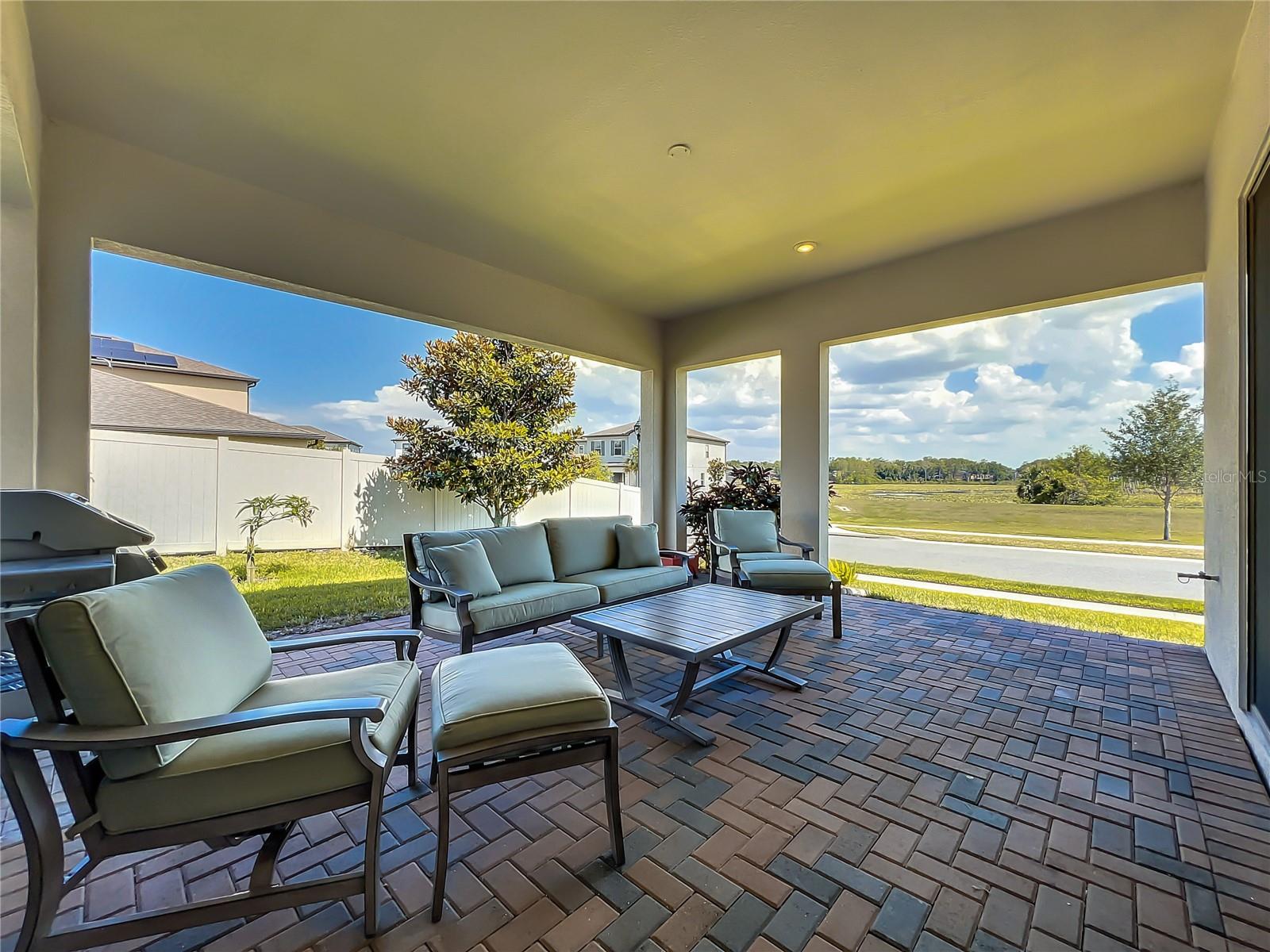 LAKE EMMA SOUND - Residential