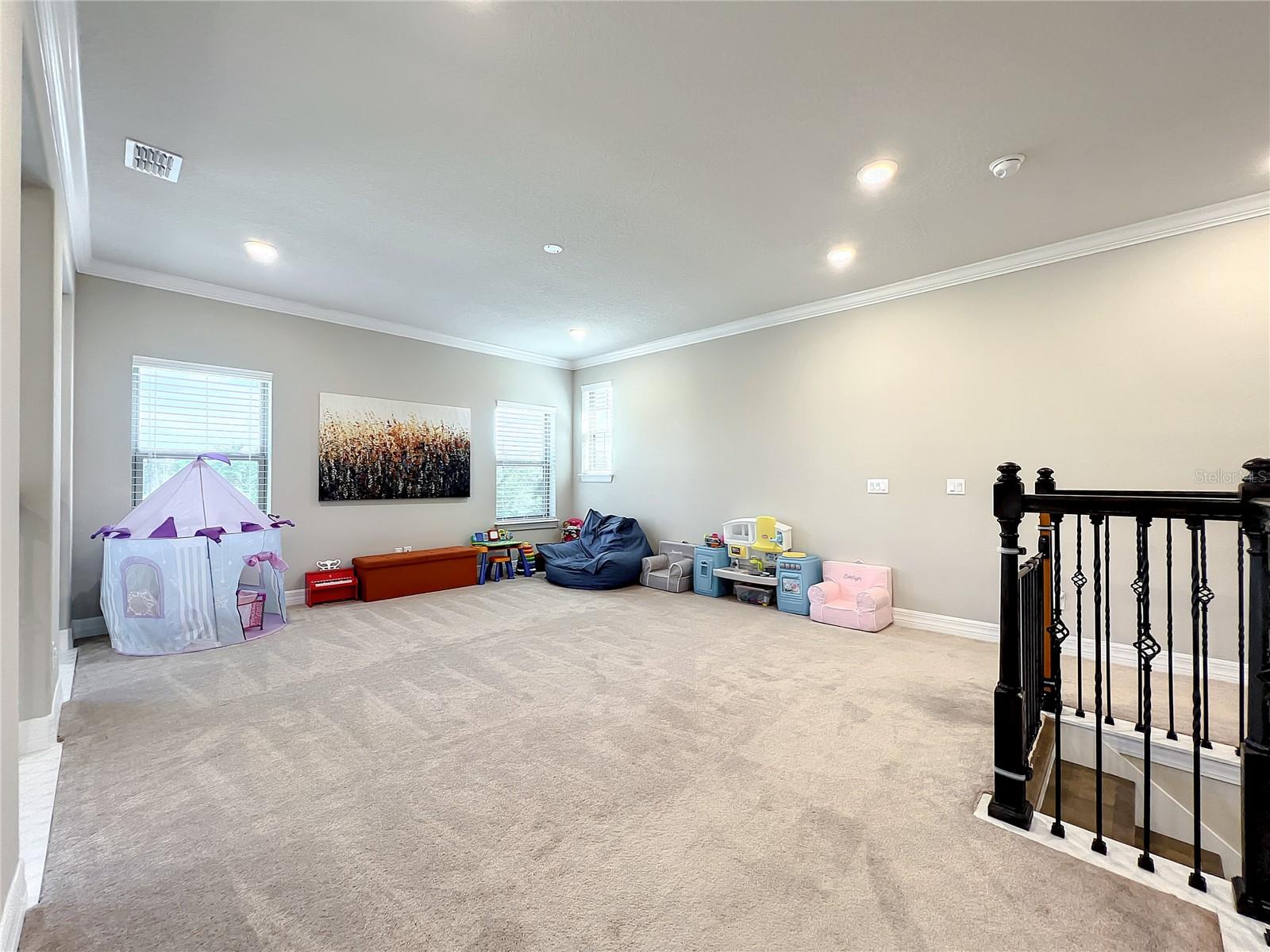 LAKE EMMA SOUND - Residential