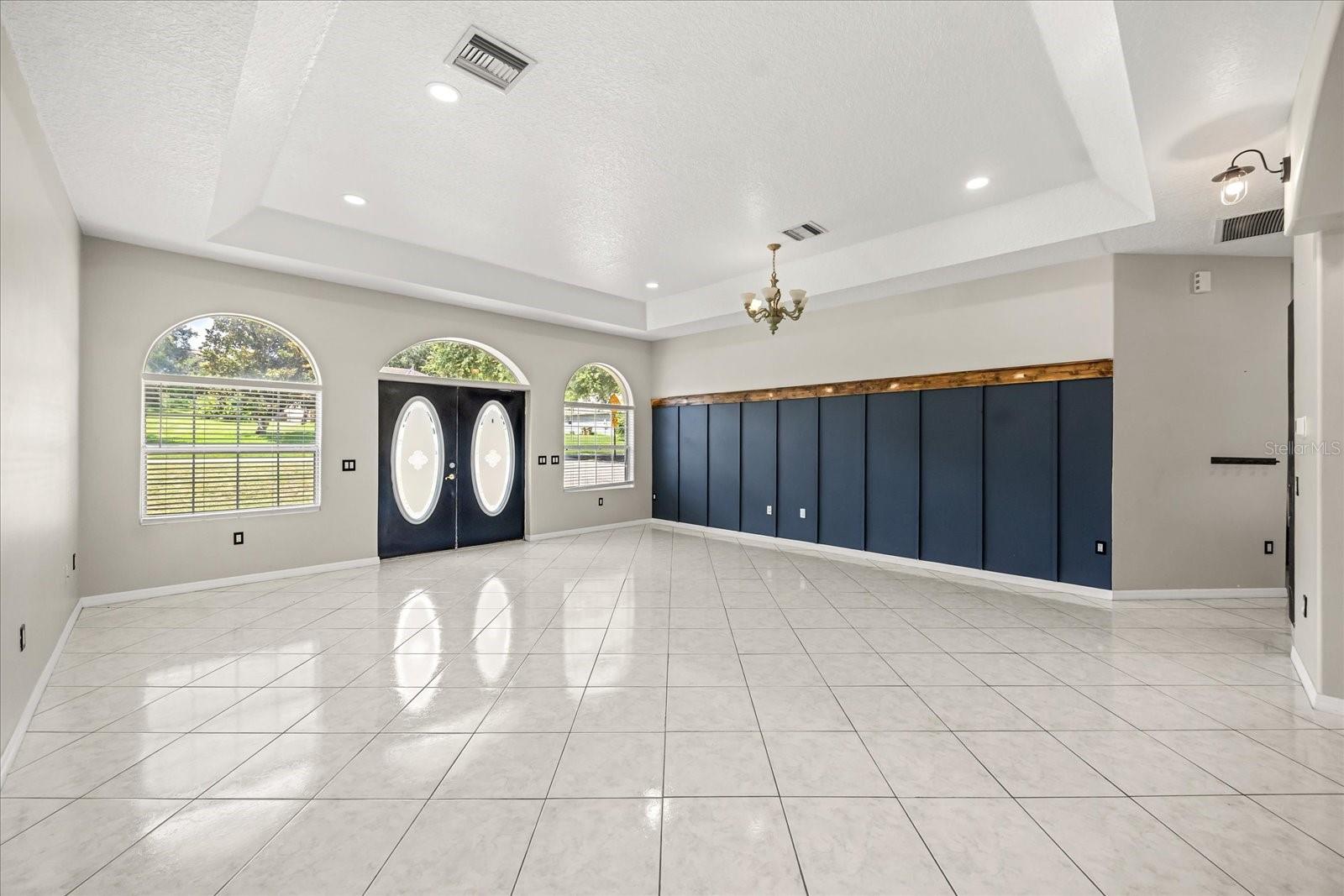 13848 VISTA DEL LAGO BOULEVARD