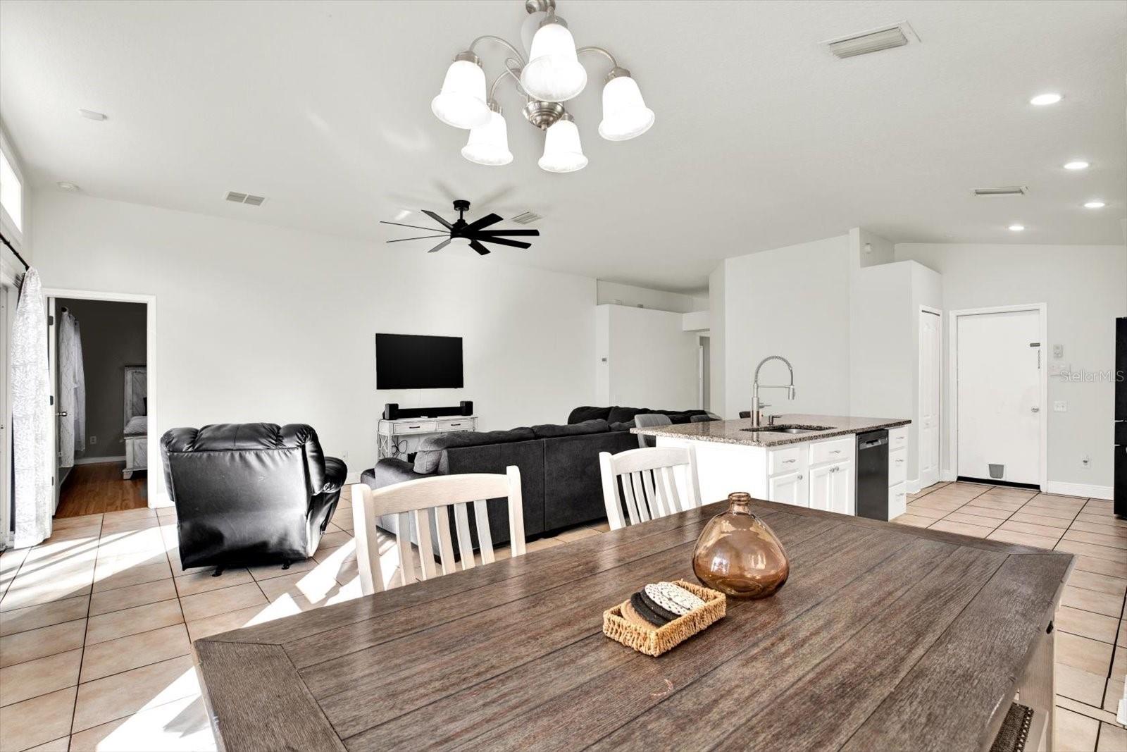 SOUTH POINTE PH 6 - Residential Lease