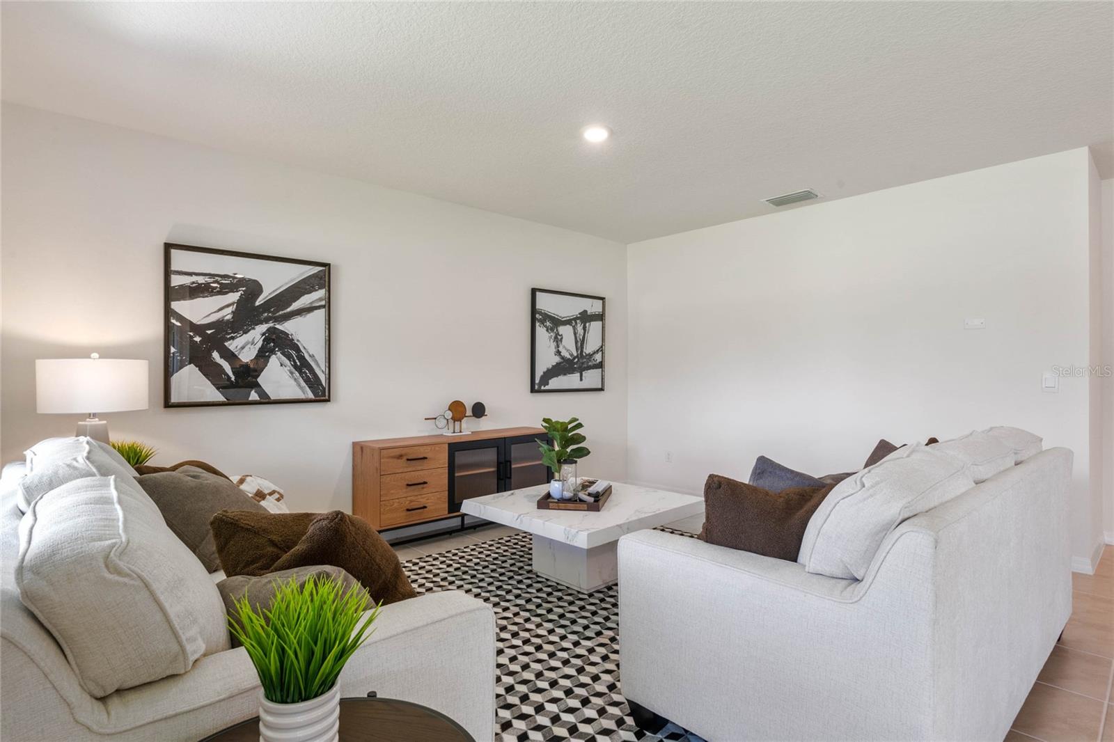 AVALON PARK TAVARES - Residential