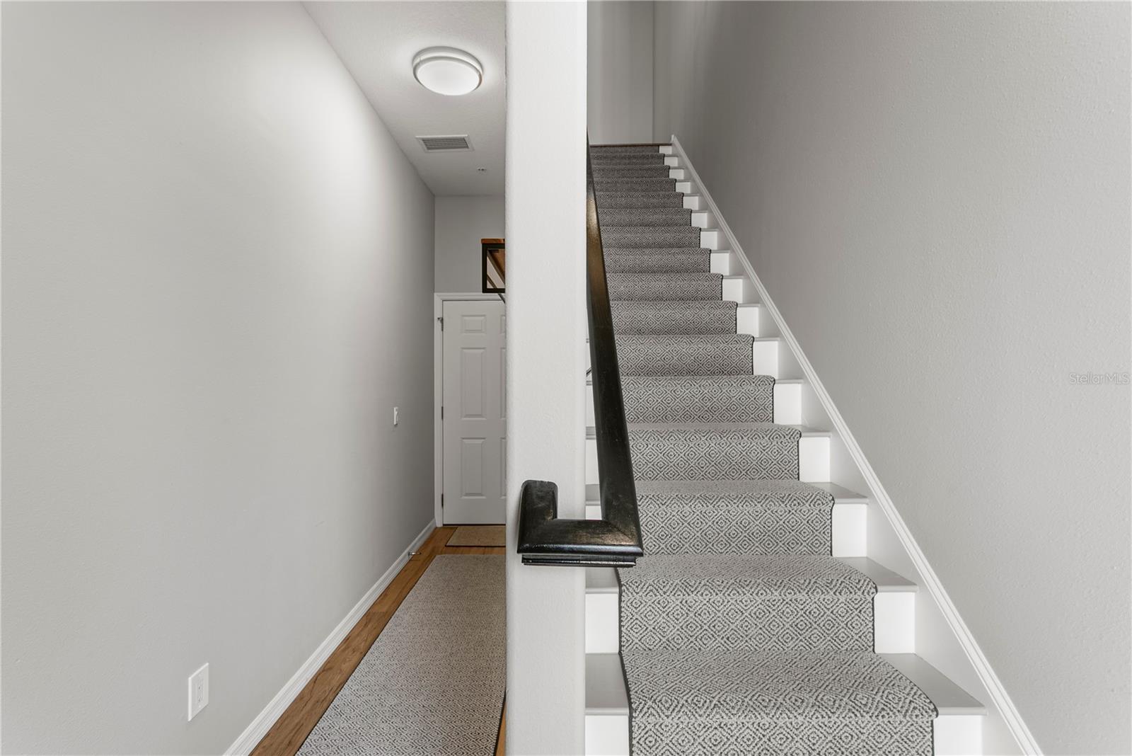 DEL CENTRO CONDO - Residential