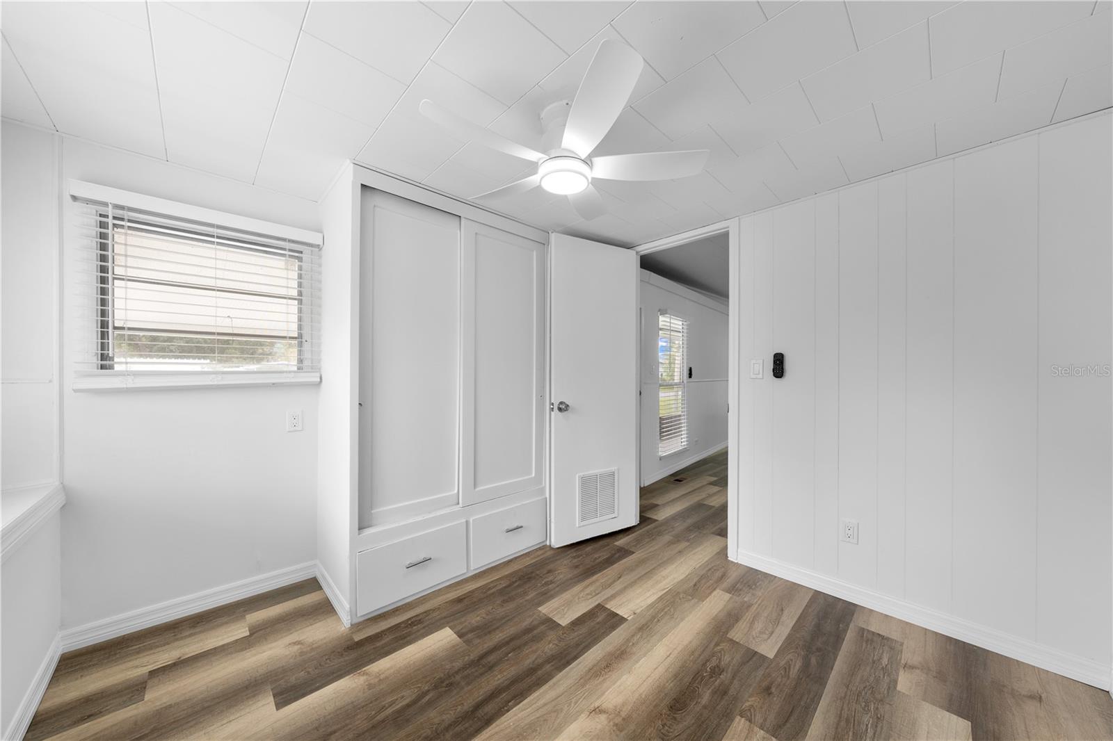 PINE GROVE PARK BLKS 11 & 12 REP - Residential