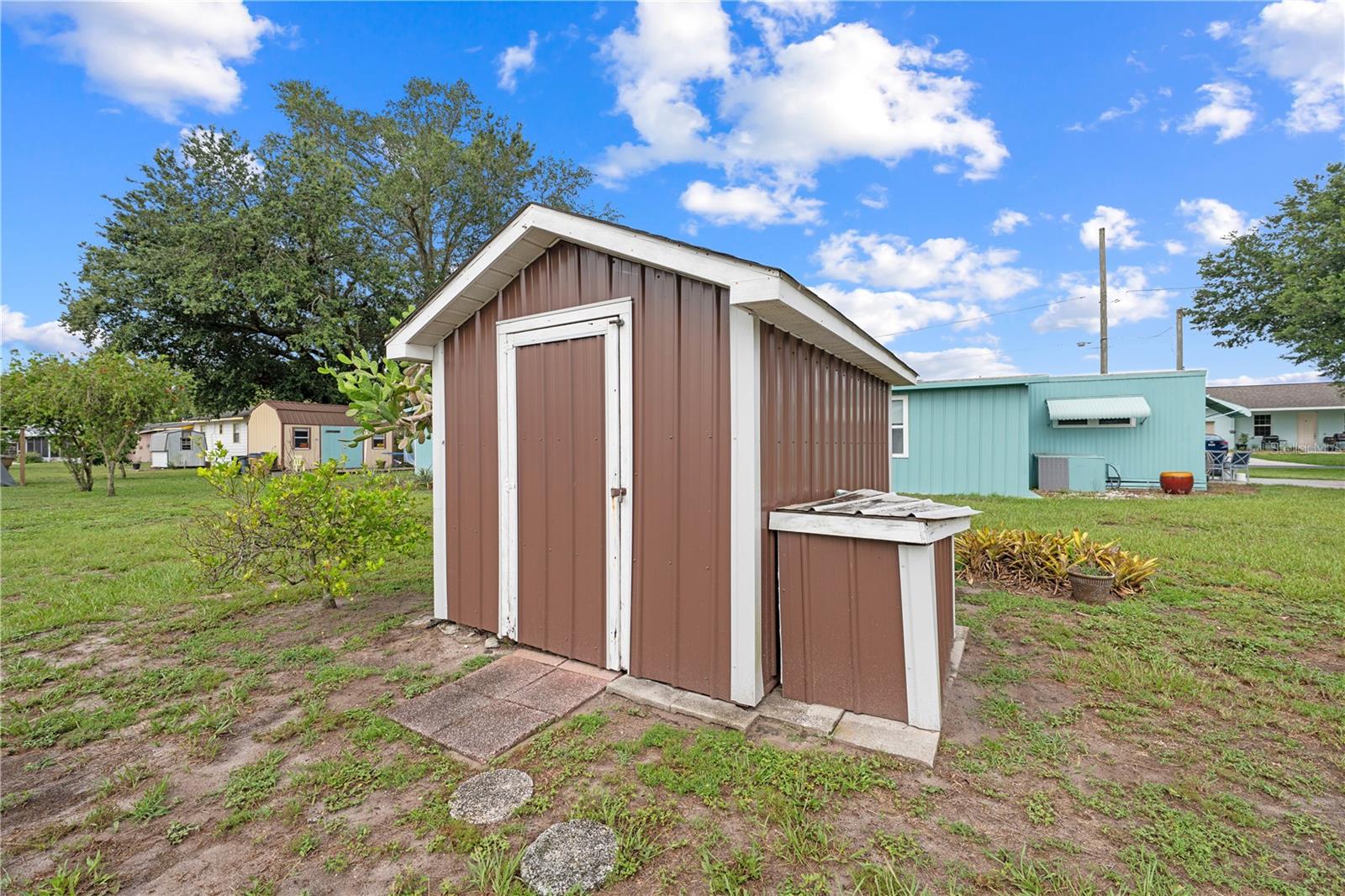 PINE GROVE PARK BLKS 11 & 12 REP - Residential