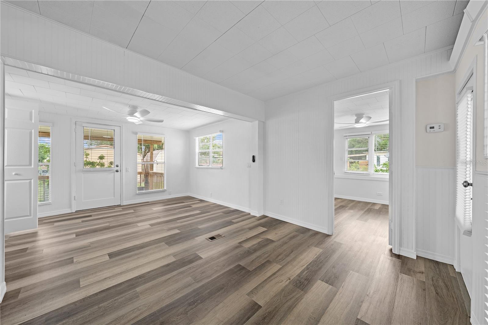 PINE GROVE PARK BLKS 11 & 12 REP - Residential