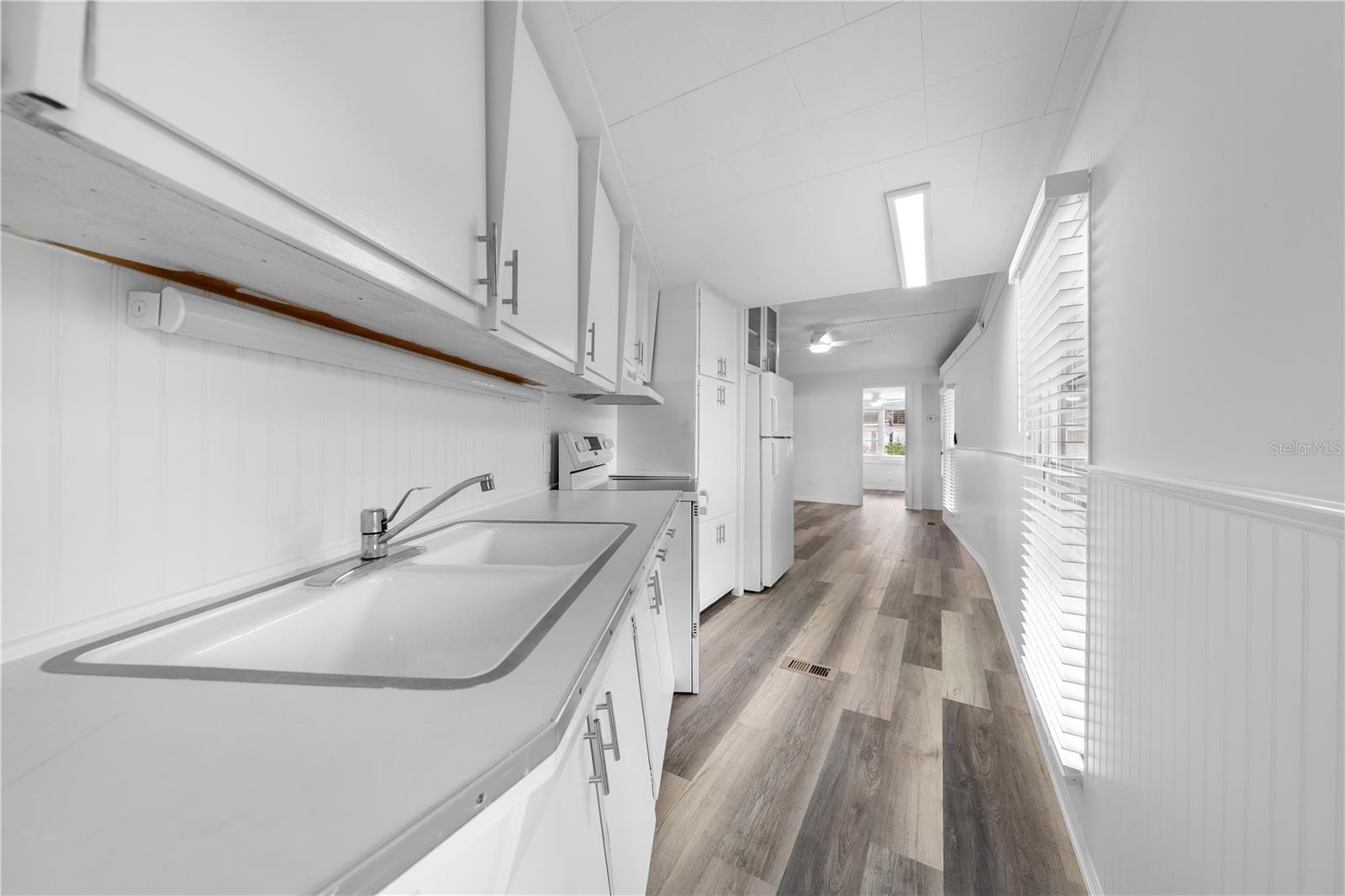 PINE GROVE PARK BLKS 11 & 12 REP - Residential