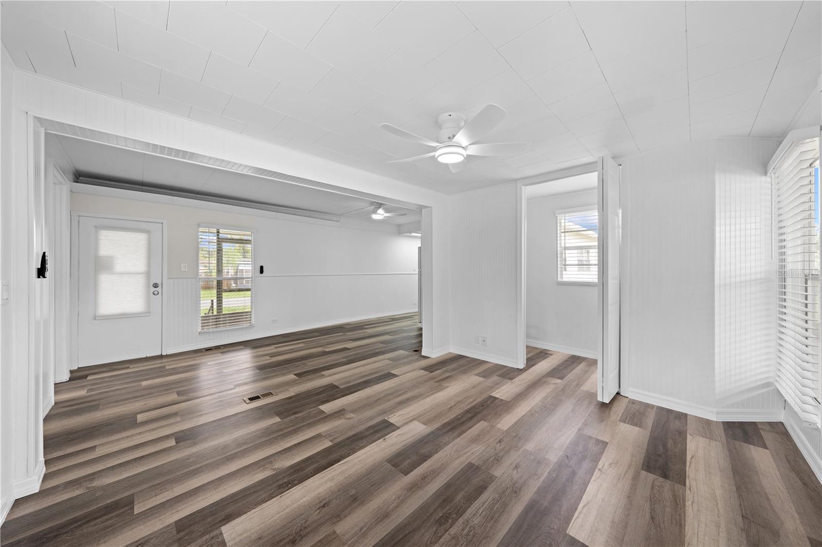 PINE GROVE PARK BLKS 11 & 12 REP - Residential
