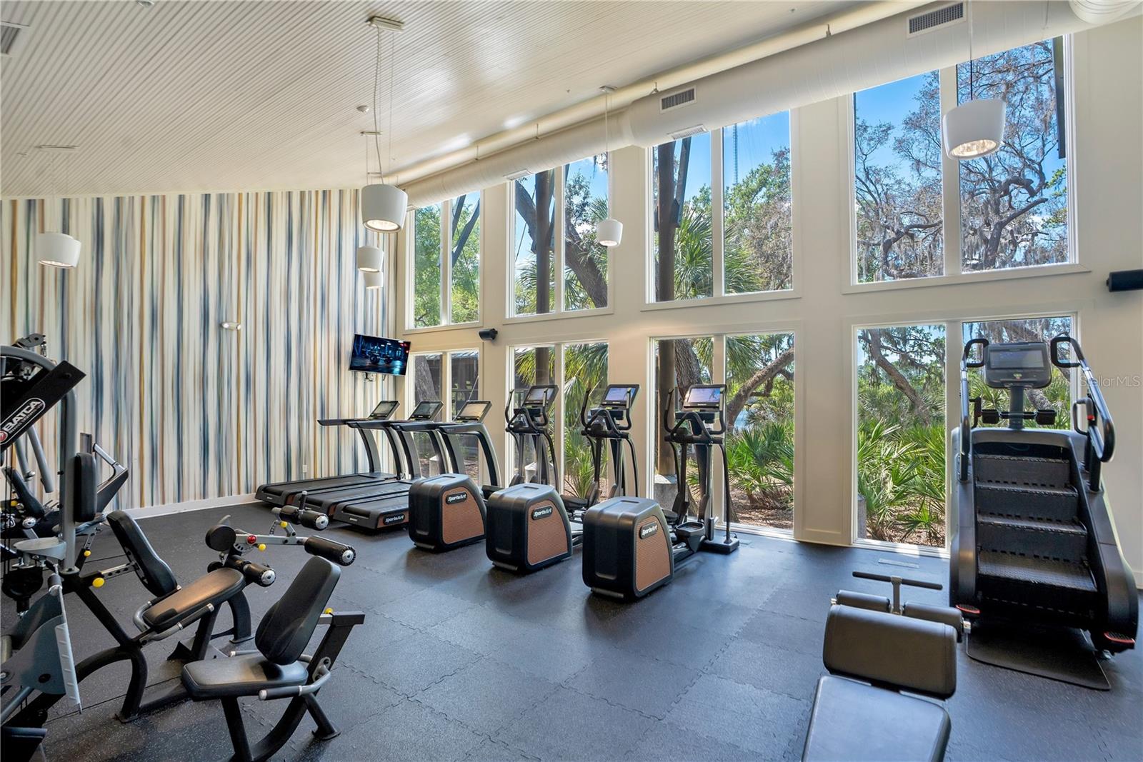 FISHHAWK RANCH WEST PH 6 - Residential