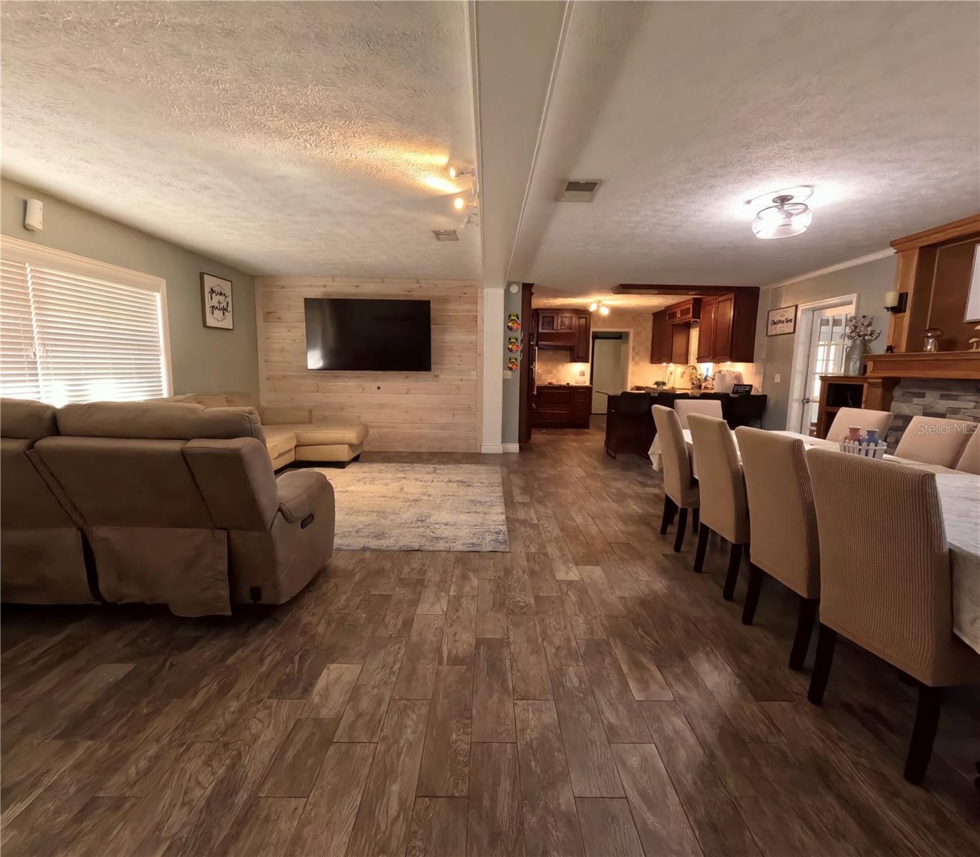 UNPLATTED - Residential Lease