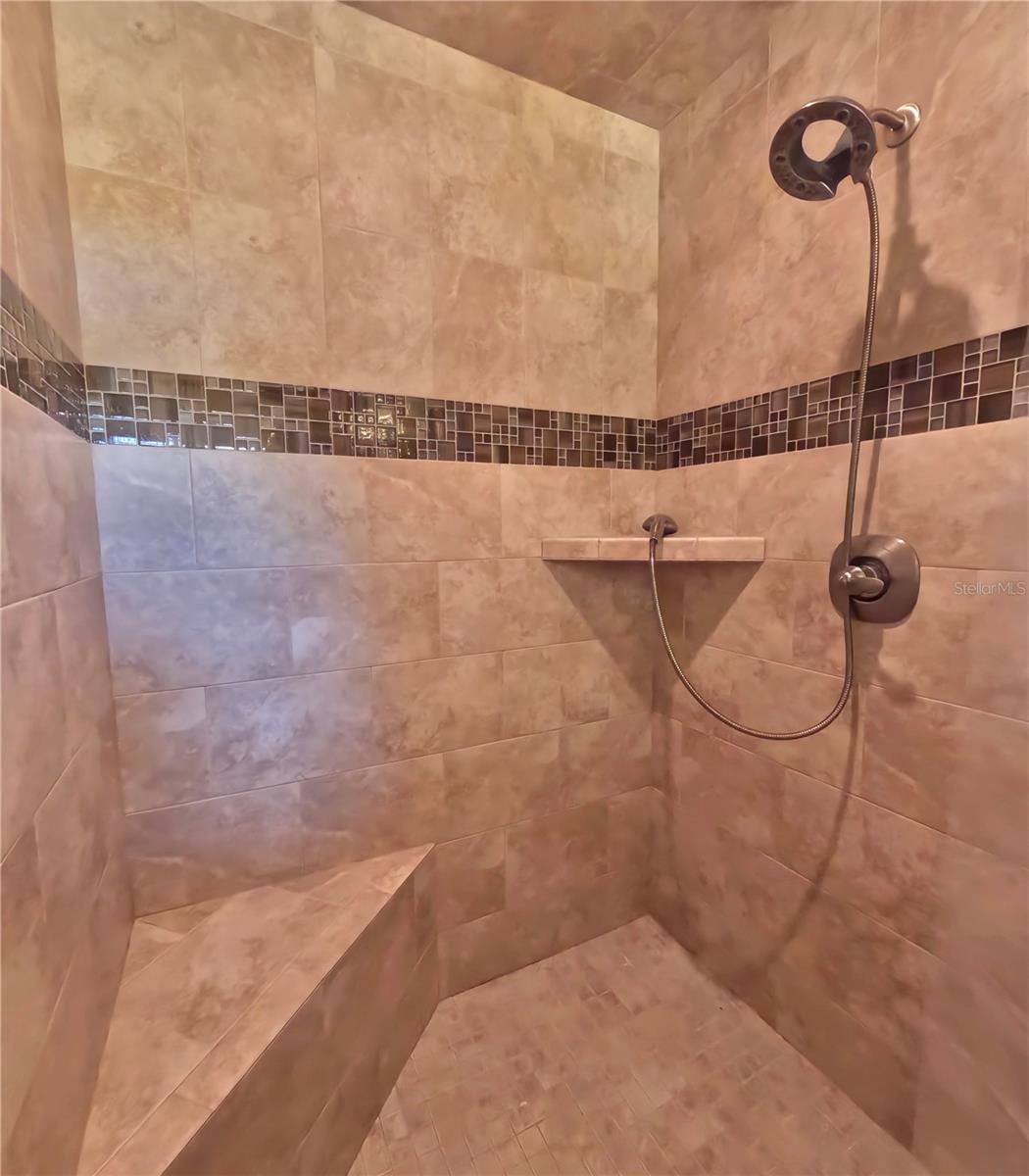 UNPLATTED - Residential Lease