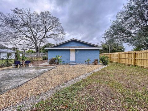 A home in TAMPA