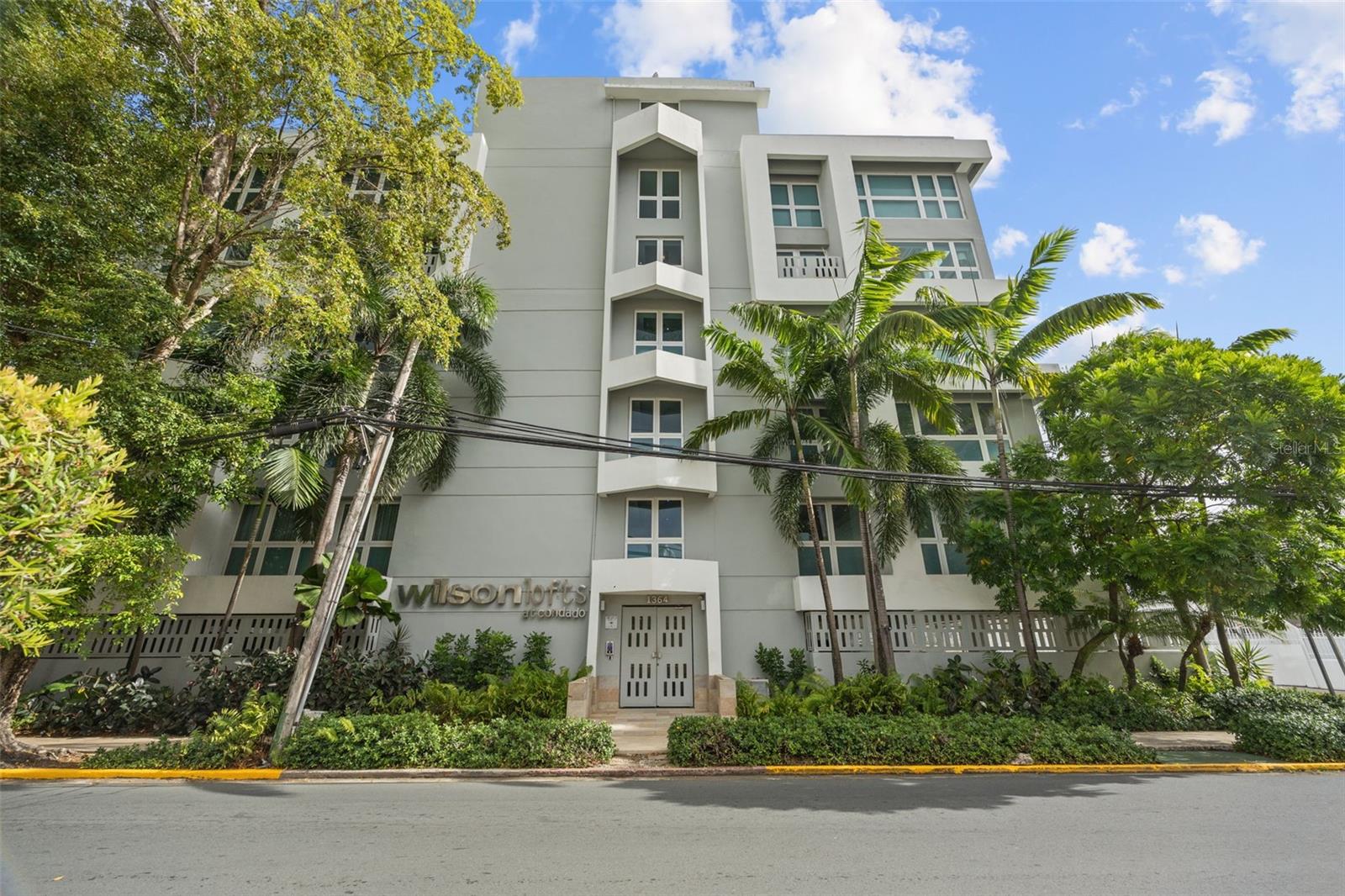 Wilson Loft 1364 WILSON AVENUE PH 511