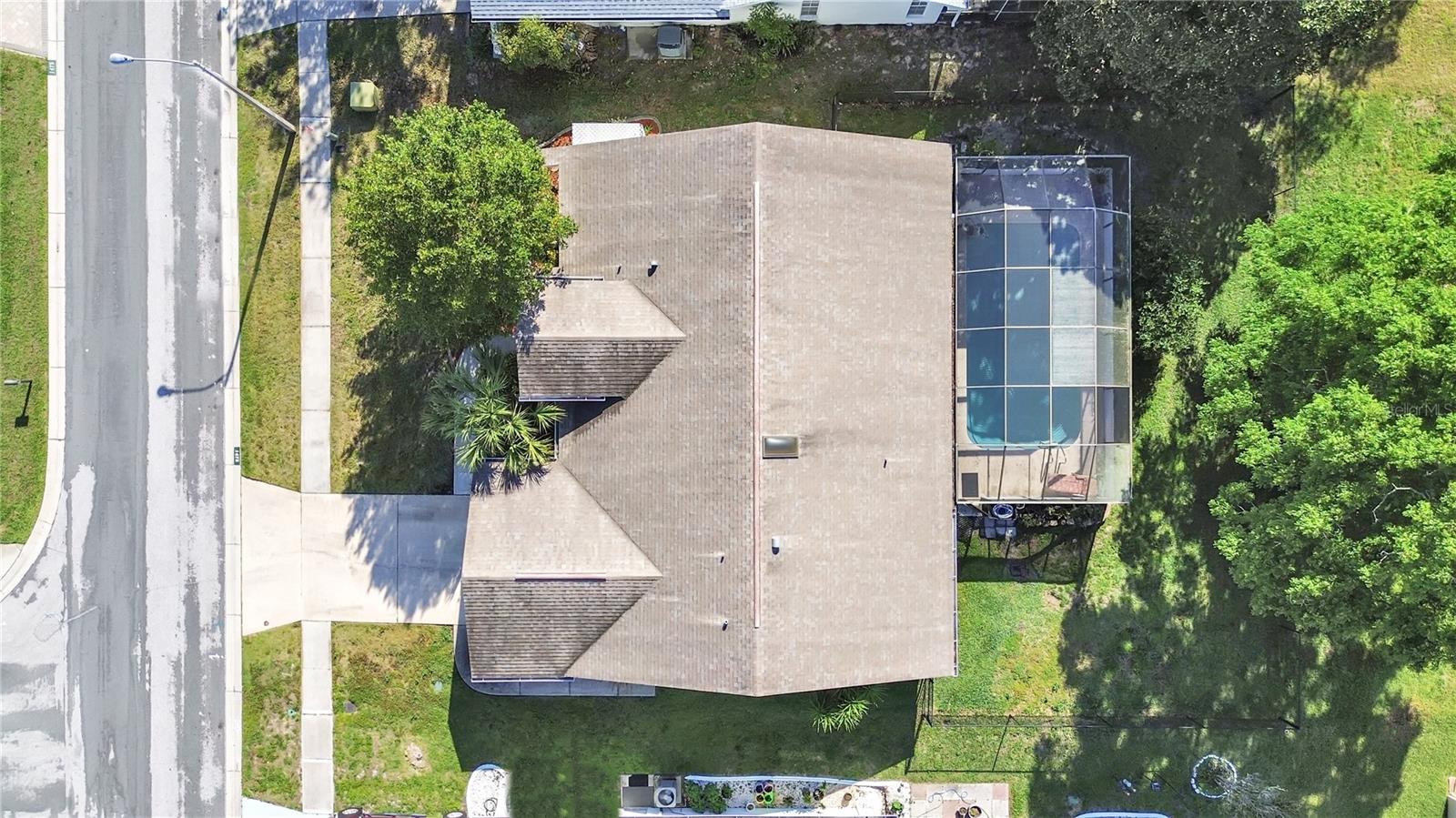 1472 OVERLAND DRIVE