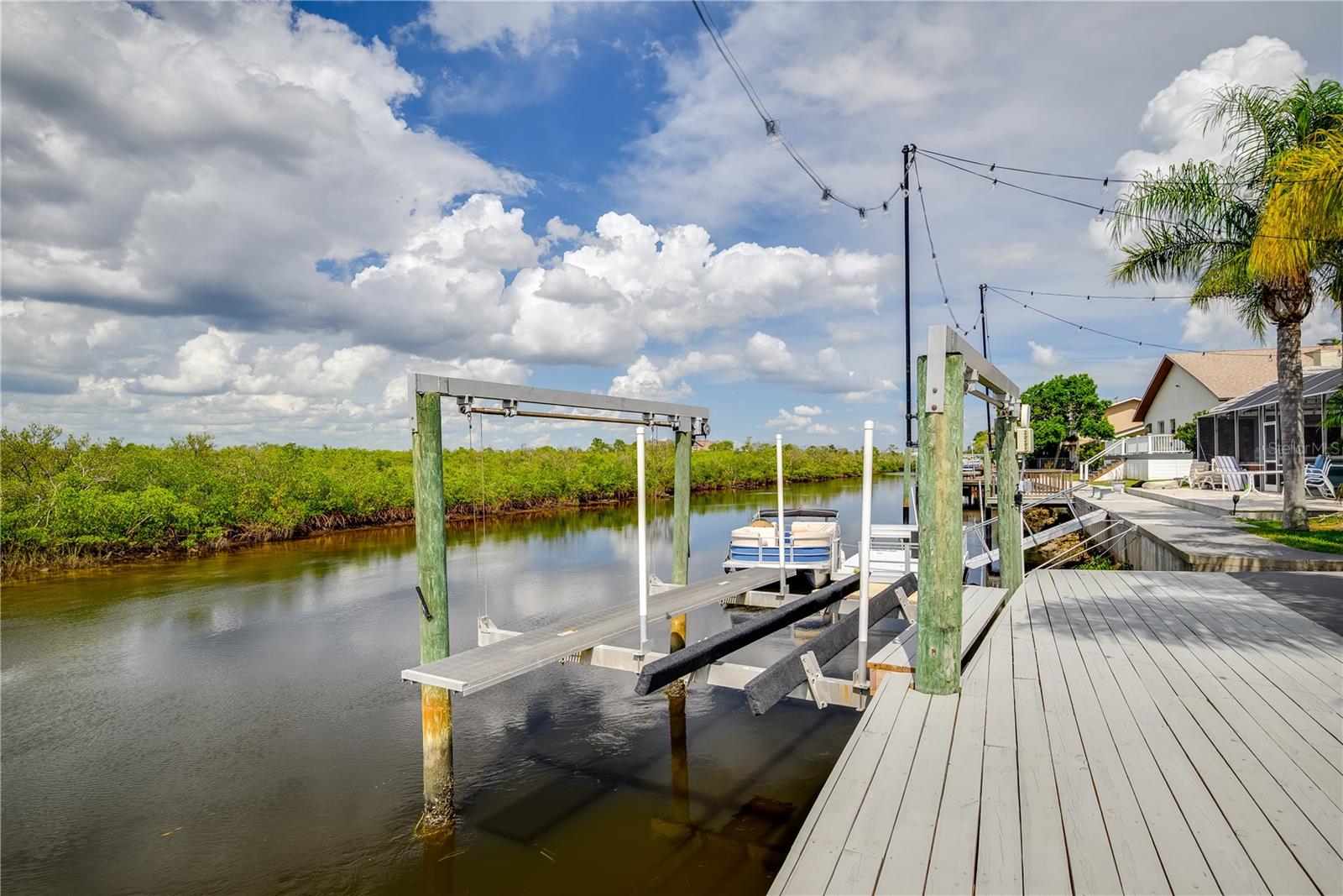 GULF HARBORS WOODLANDS - Residential