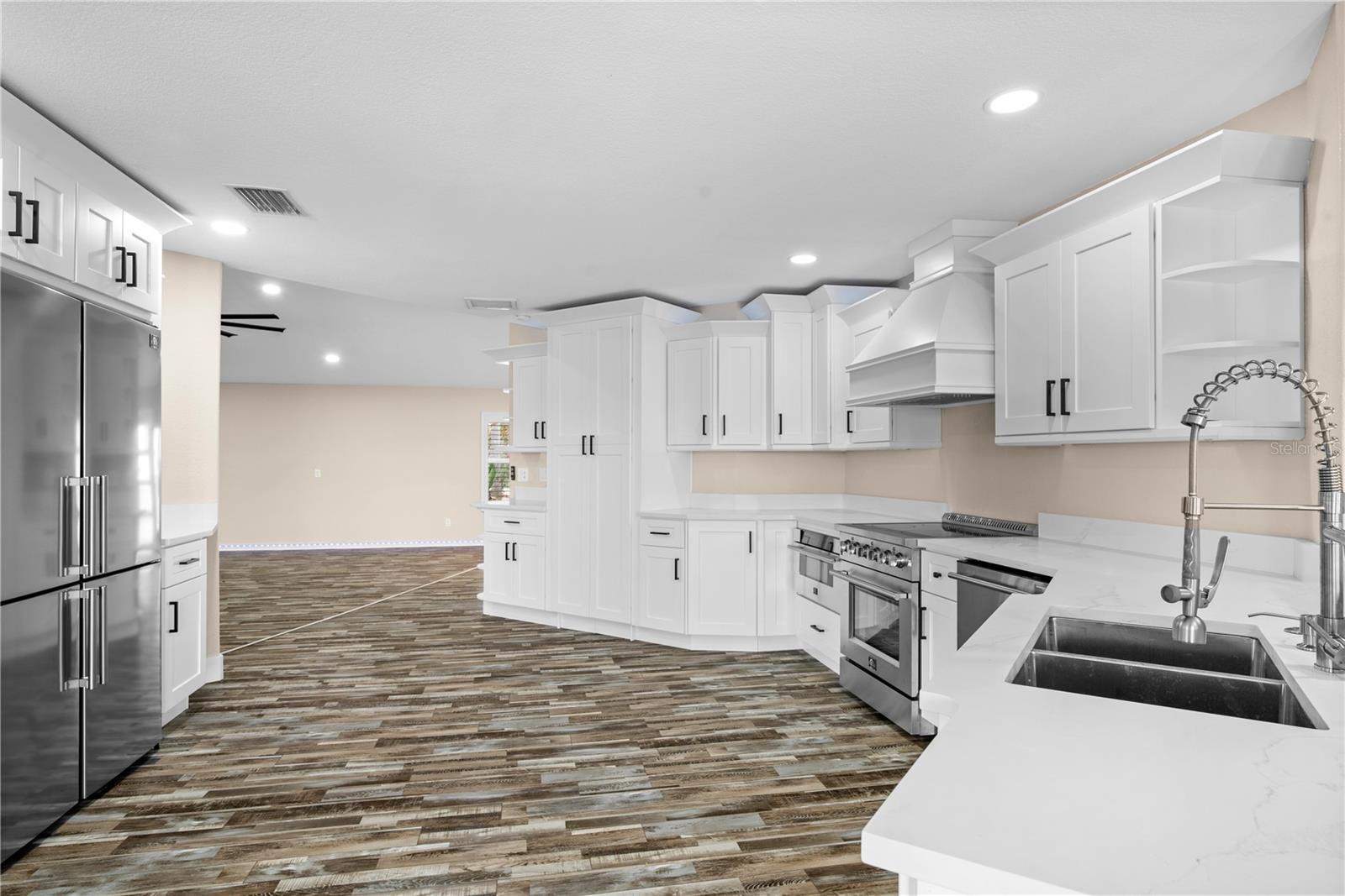 GULF HARBORS WOODLANDS - Residential