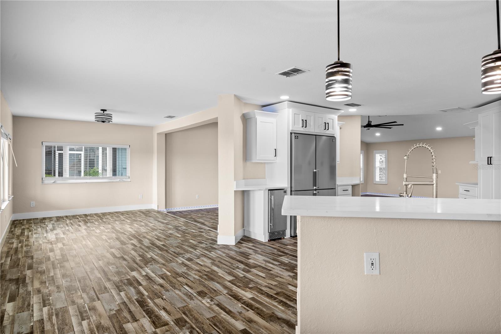 GULF HARBORS WOODLANDS - Residential