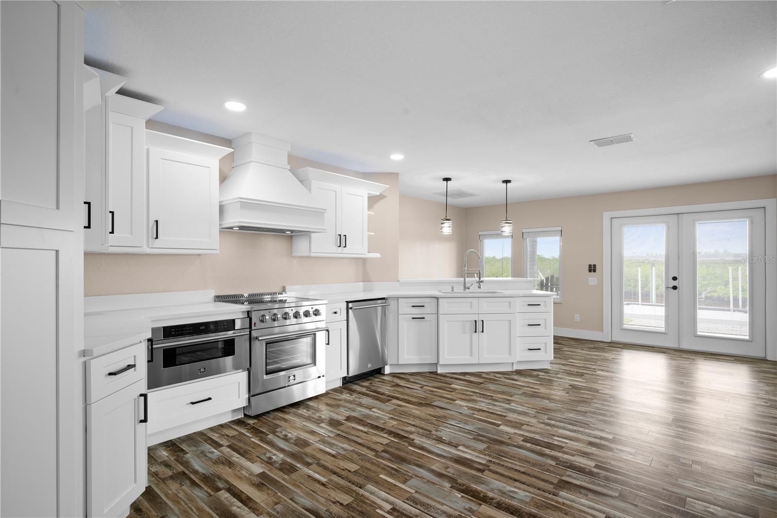 GULF HARBORS WOODLANDS - Residential