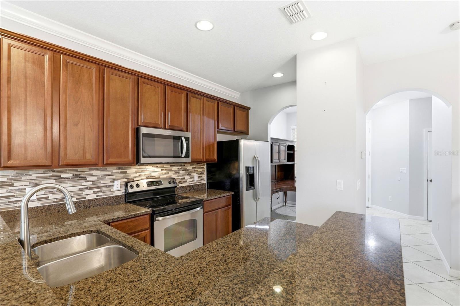 CLAYTON CROSSING TWNHMS SECOND AMD - Residential