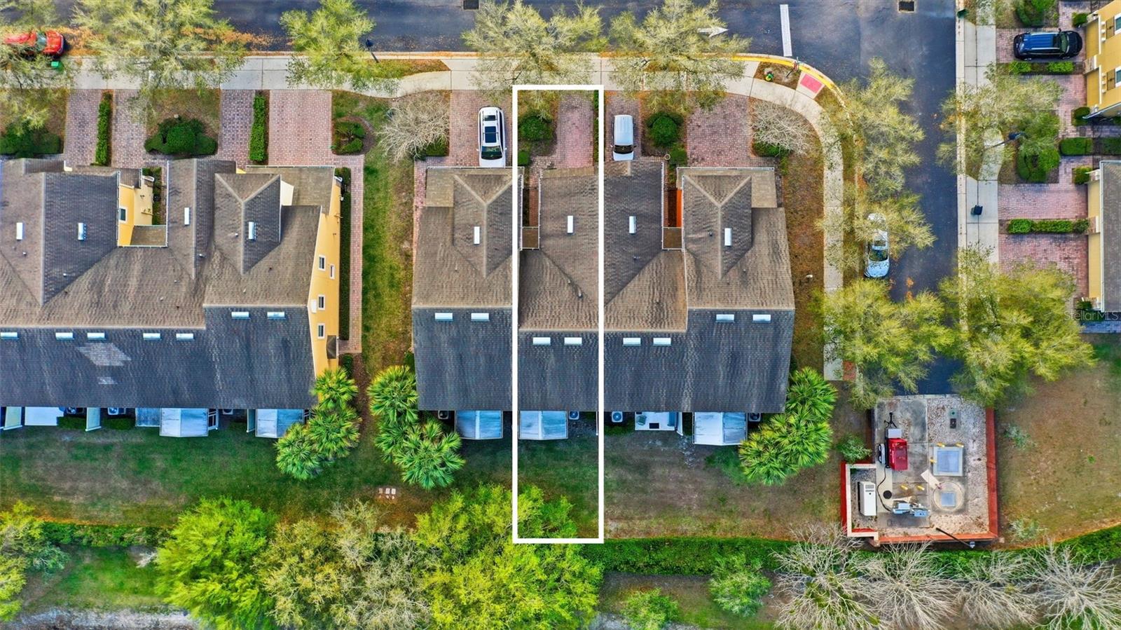 CLAYTON CROSSING TWNHMS SECOND AMD - Residential