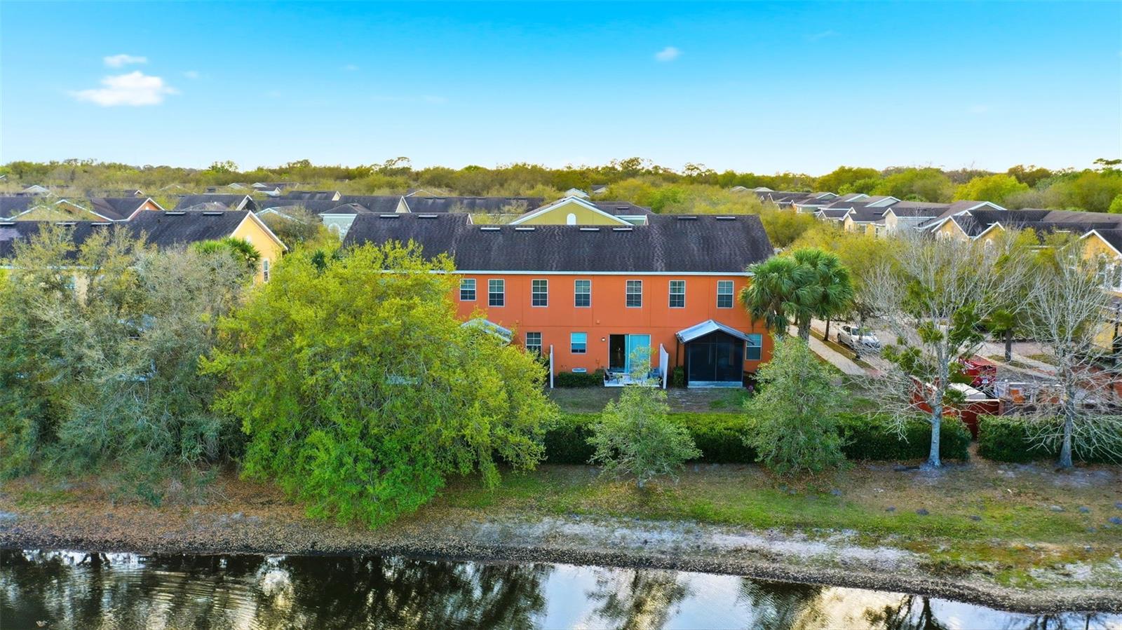 CLAYTON CROSSING TWNHMS SECOND AMD - Residential