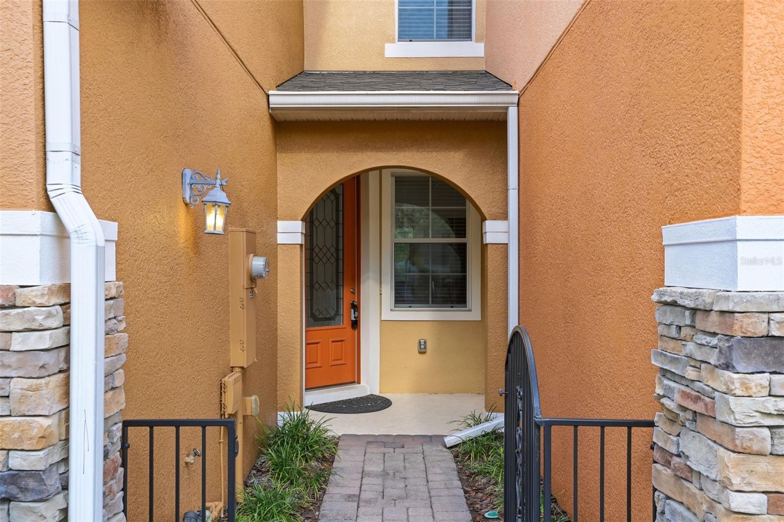 CLAYTON CROSSING TWNHMS SECOND AMD - Residential