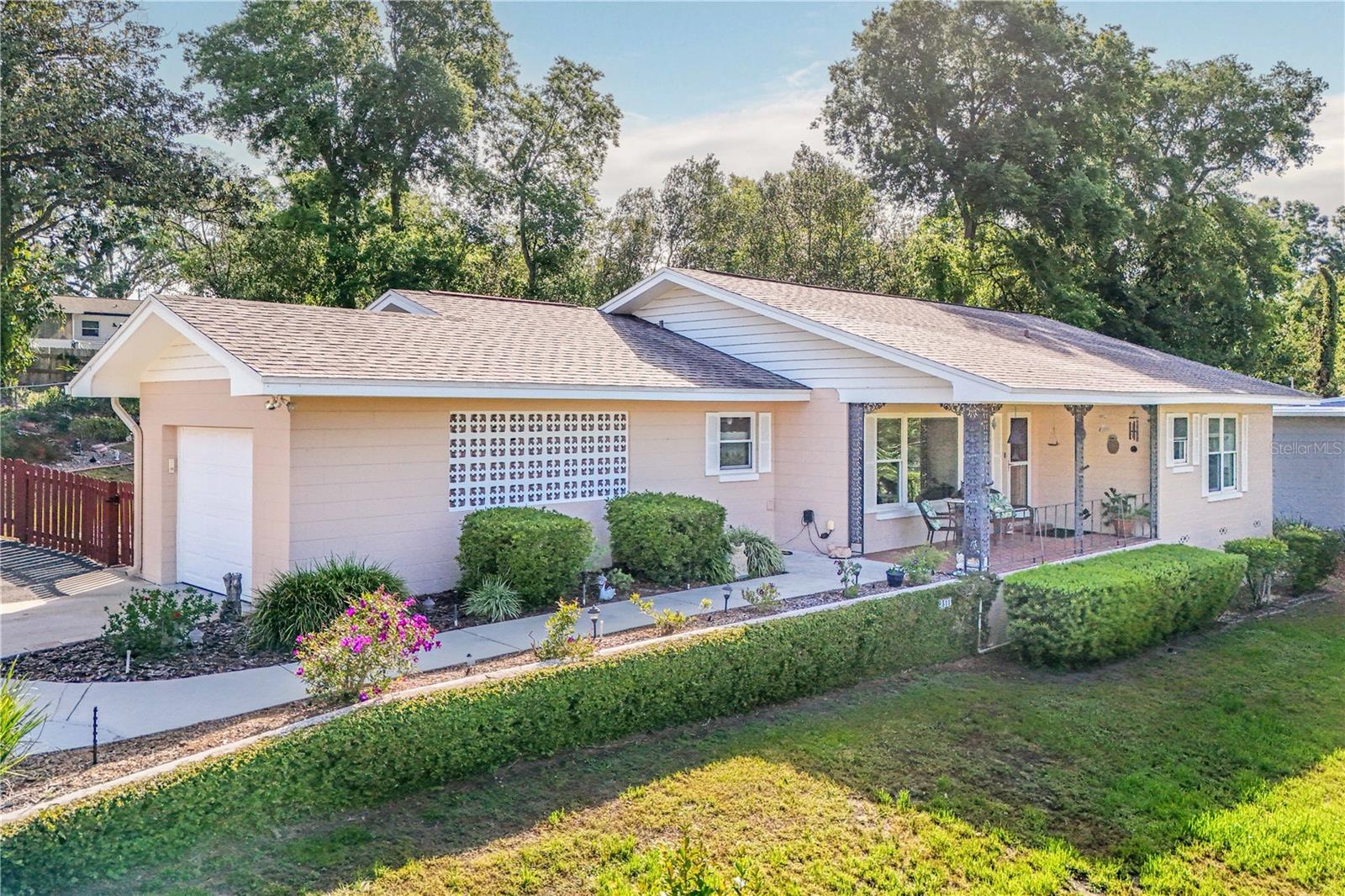 2311 SUNSET DRIVE