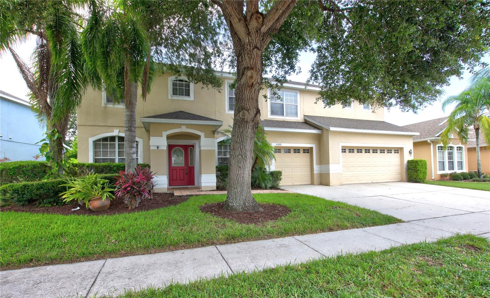 Your search is over! This stunning waterfront home is located in the exclusive gated community of Kenmure. This home is the definition of move-in ready! New roof in 2021! The home features an expansive floorplan, including 6 bedrooms, 4 ½ baths, and a huge bonus room. Upon entering, you will find arched entryways leading into the formal living room and dining room. The open kitchen is complete with 42-inch cabinetry, brand-new stainless-steel appliances, a breakfast bar, an expansive island, a closet pantry, and an eat-in casual dining space. From this casual dining area, sliding doors open to the large covered and paved lanai/pool area, where you can enjoy a swim while overlooking the peaceful and private water view. On the first floor, you will find a private guest wing with a nicely sized bedroom, walk-in closet, and full bath. There is also a convenient half bath located on the first floor. The kitchen overlooks the spacious family room, which features a wall of windows letting in plenty of natural light. Double doors lead into the home’s expansive master suite, which features dual walk-in closets, dual vanities, a walk-in shower, and a separate garden tub. Some additional upgrades and features include a newer water heater and HVAC system, fresh interior paint throughout, brand-new carpet throughout the living, dining, and upstairs areas, and a 3-car garage with epoxy floor coating. Kenmure is located just 10 minutes from downtown Oviedo and Park Avenue, close to the 417, and several top-rated hospital systems. In addition, it is zoned for top-