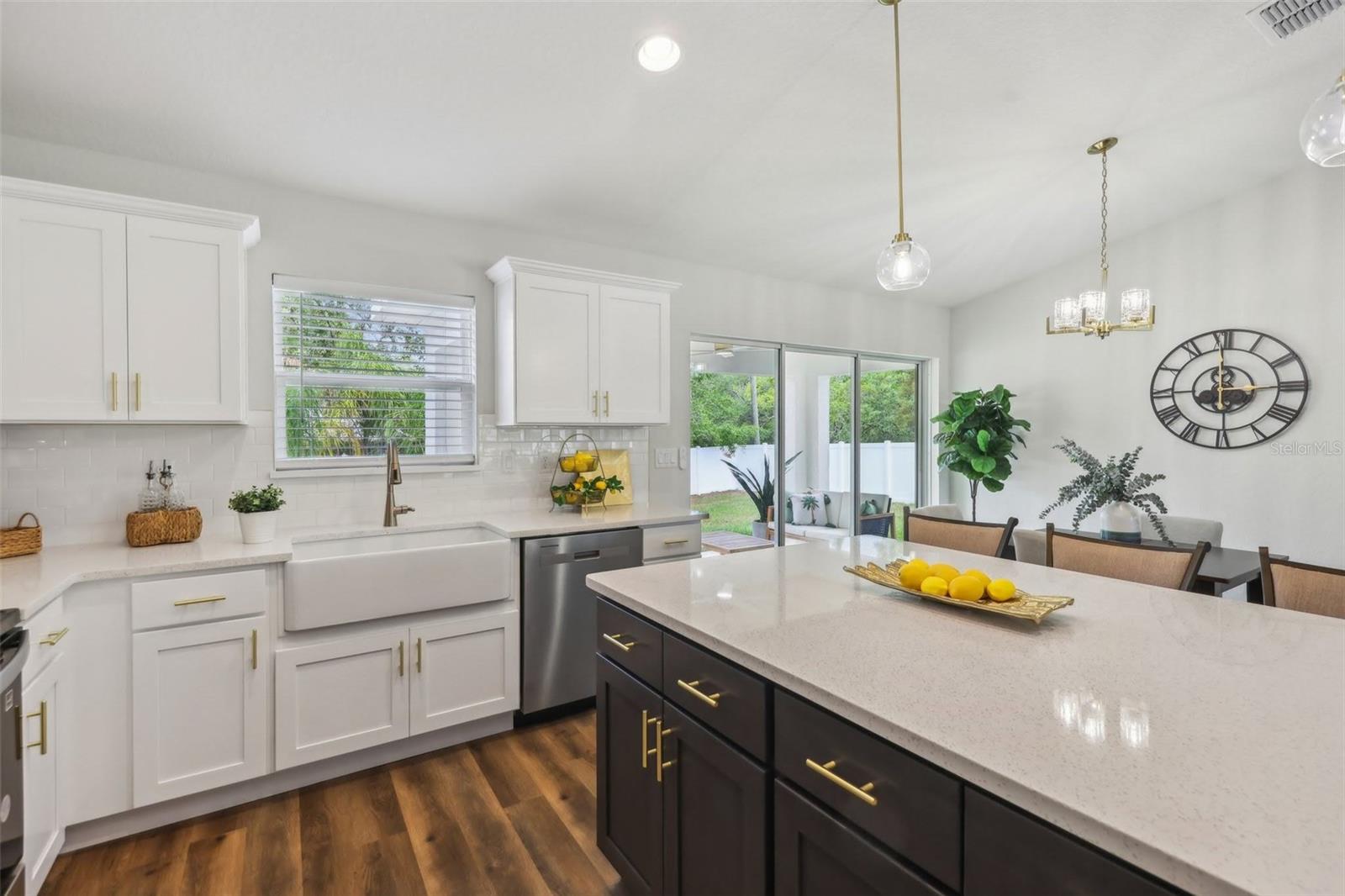 CITRUS SPGS UNIT 20 - Residential