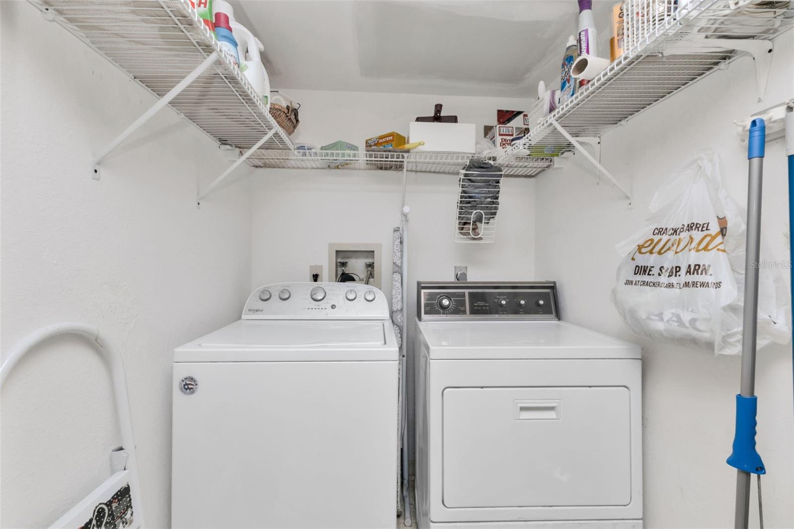 NEWPORT 02 PH 01 BLDG 10 - Residential