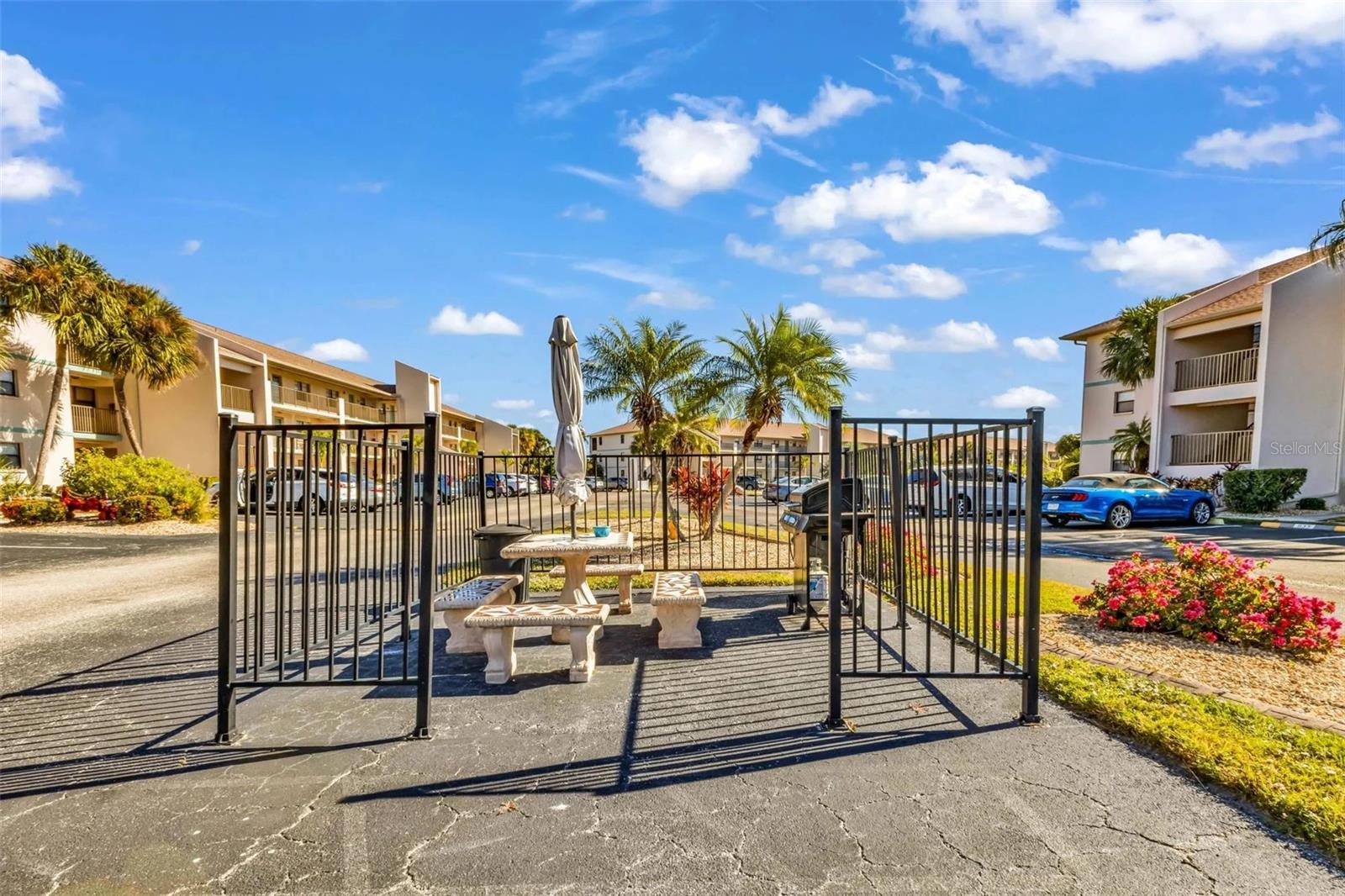 NEWPORT 02 PH 01 BLDG 10 - Residential