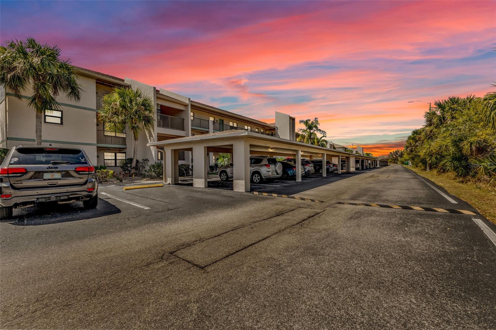 NEWPORT 02 PH 01 BLDG 10 - Residential