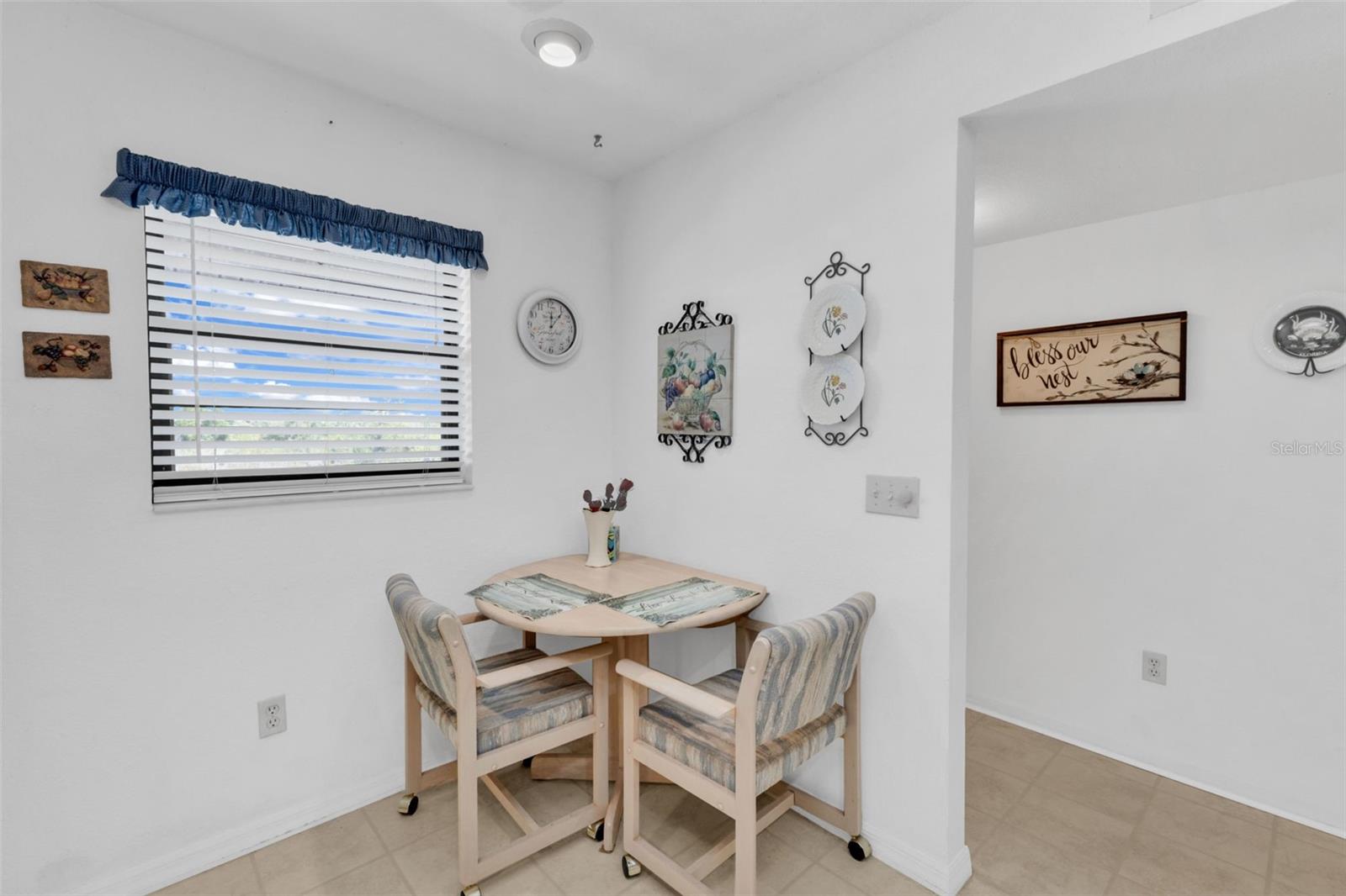 NEWPORT 02 PH 01 BLDG 10 - Residential