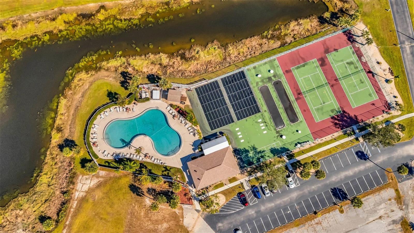 NEWPORT 02 PH 01 BLDG 10 - Residential