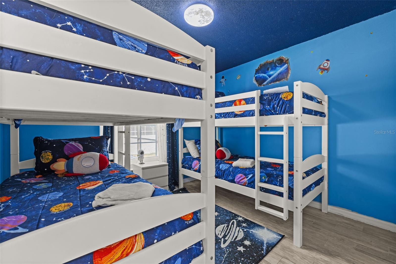 INDIAN RIDGE VILLAS PH 4 - Residential