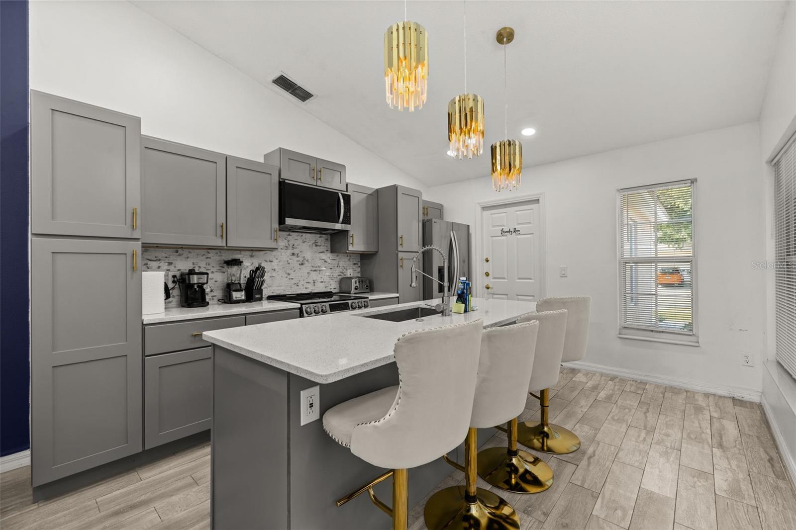 INDIAN RIDGE VILLAS PH 4 - Residential