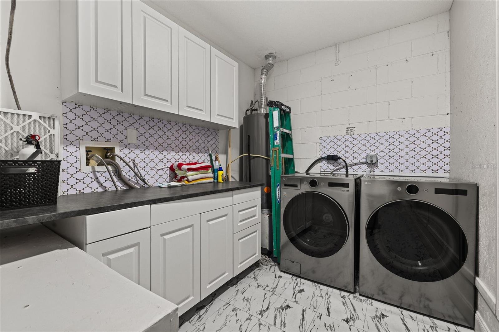 INDIAN RIDGE VILLAS PH 4 - Residential