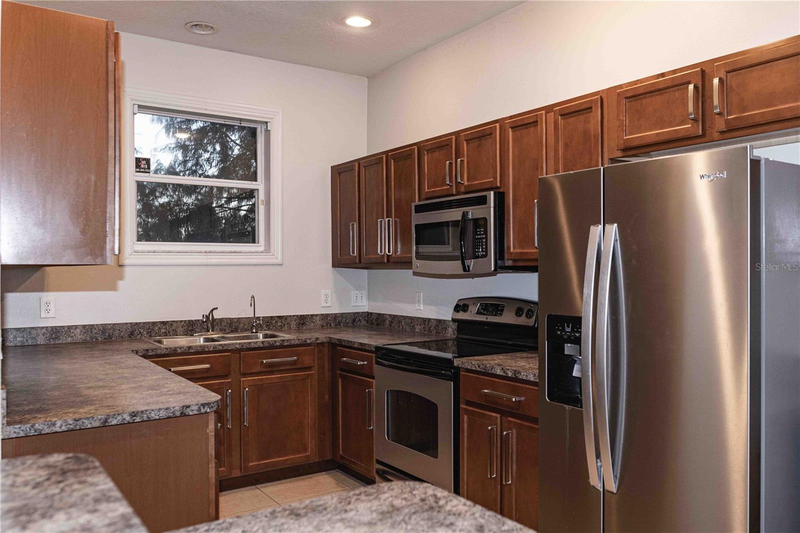 WYNDHAM LAKES ESTATES UNIT 4 - Residential