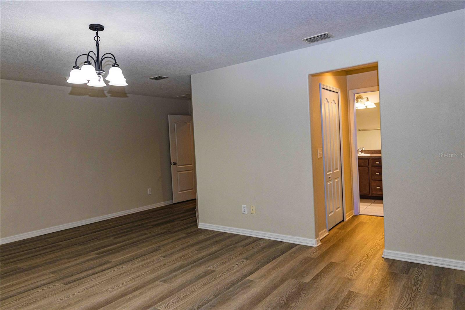 WYNDHAM LAKES ESTATES UNIT 4 - Residential