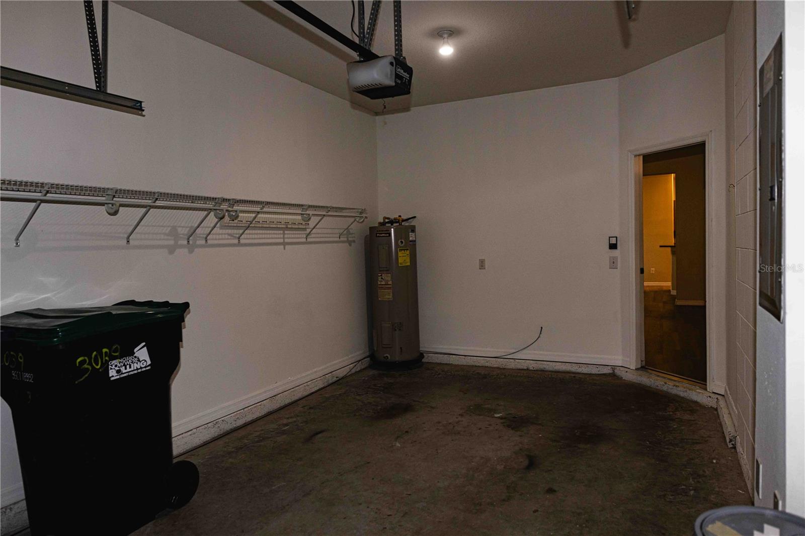 WYNDHAM LAKES ESTATES UNIT 4 - Residential